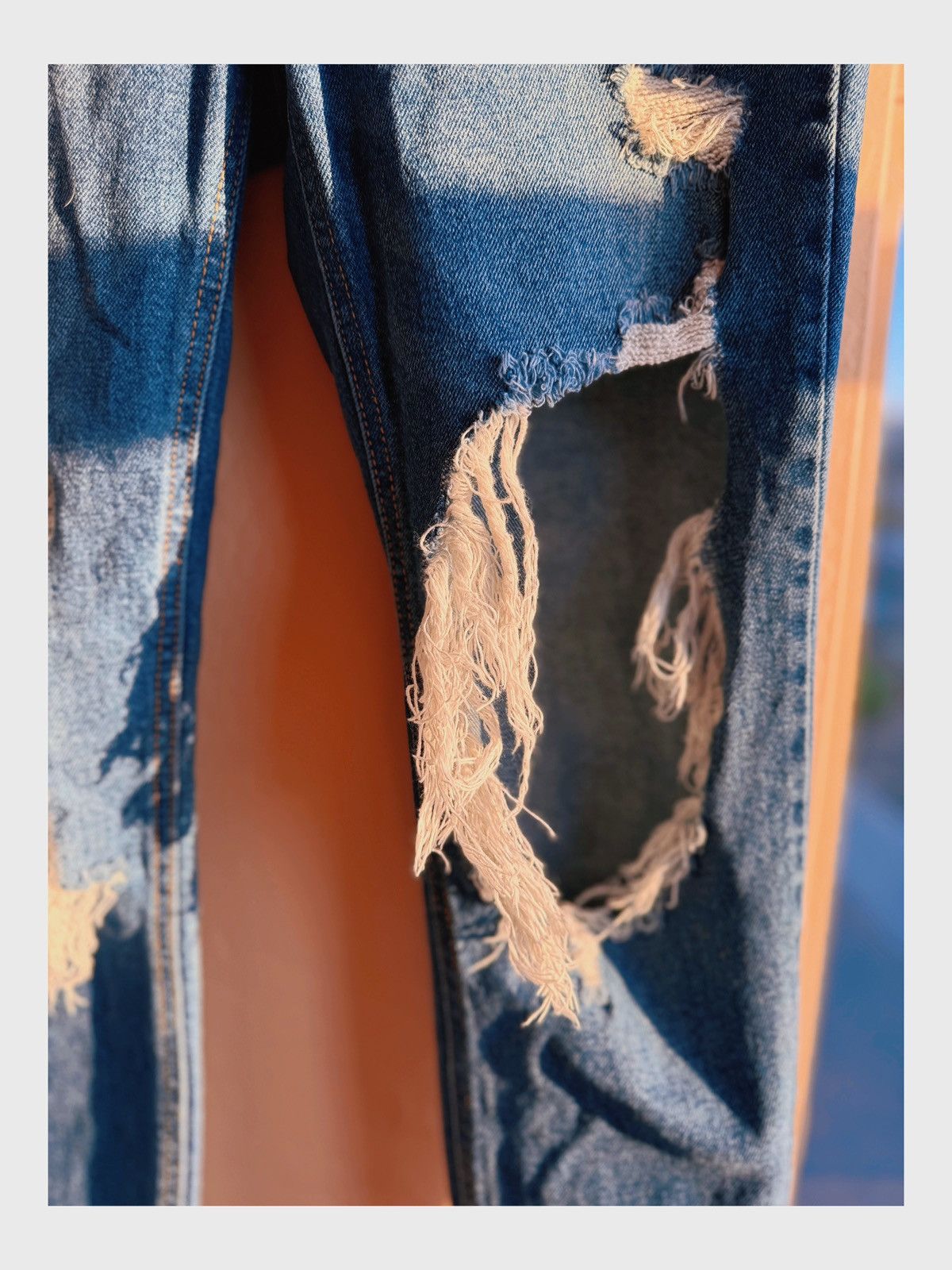 Other Cello High-Waisted Distressed Jeans - Size 9/2 Size 30" / US 8 / IT 44 - 4 Thumbnail