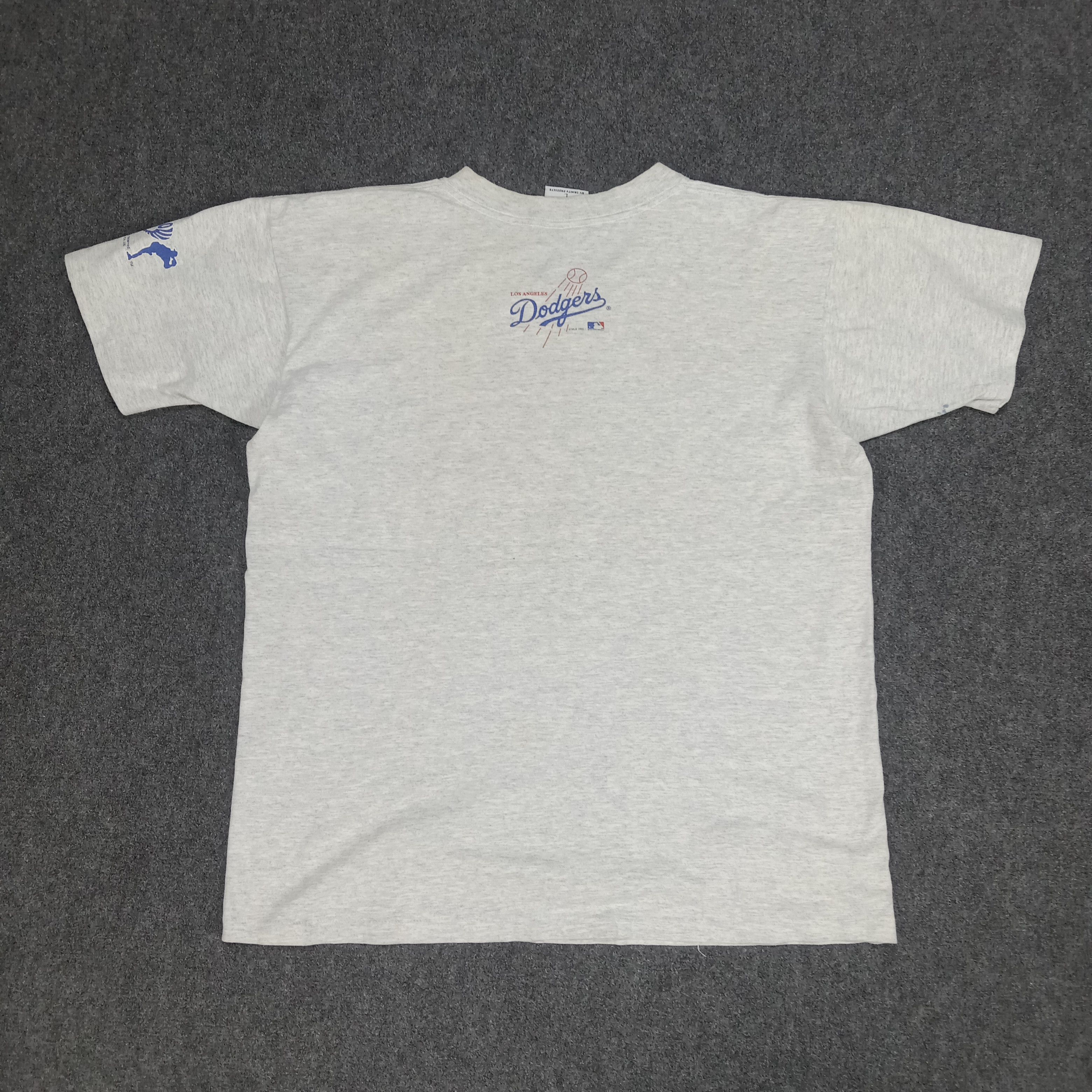 MLB × Vintage Hideo Nomo Los Angeles Dodgers MLB Team Tshirt Size US L / EU 52-54 / 3 - 6 Thumbnail