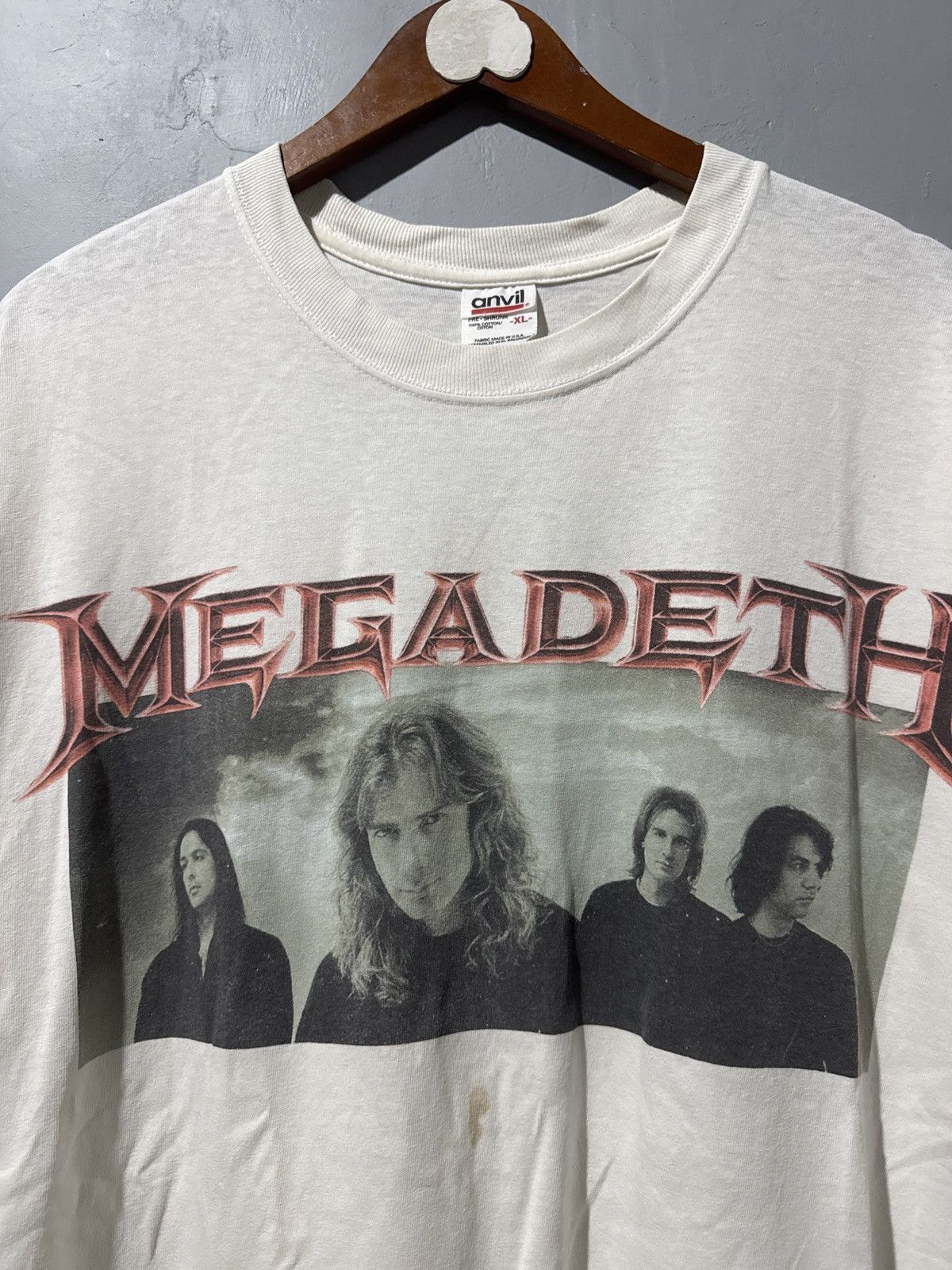 Band Tees Vintage 2001/02 Megadeth The World Need A Hero Tour T-Shirt Size US XL / EU 56 / 4 - 2 Thumbnail