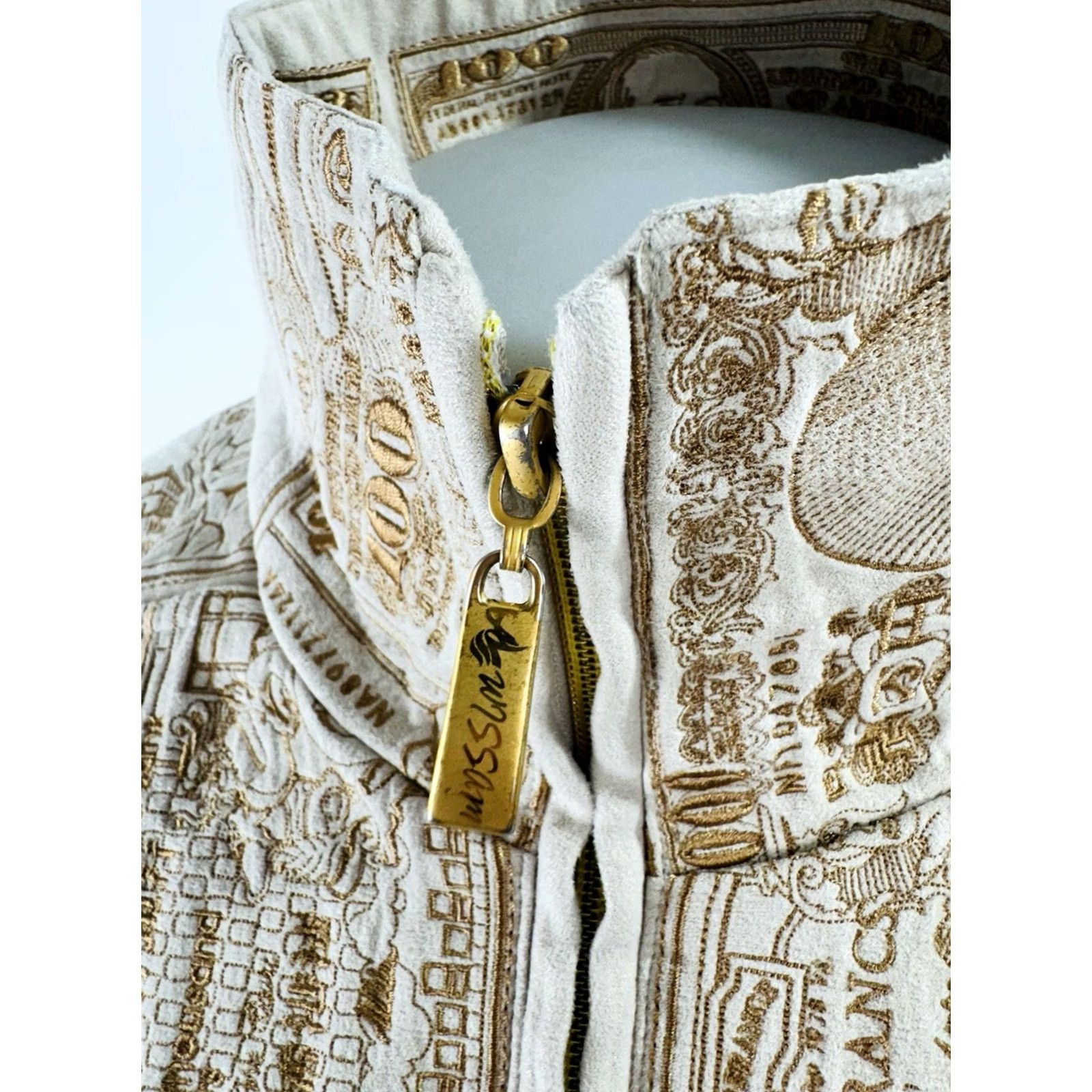 Vintage VINTAGE Benjam in 100 Dollars? Embroidered AL WISSAM Jacket - 2XL Beige Full Zip Men’s Urban EXCELLENT Size US XXL / EU 58 / 5 - 2 Thumbnail