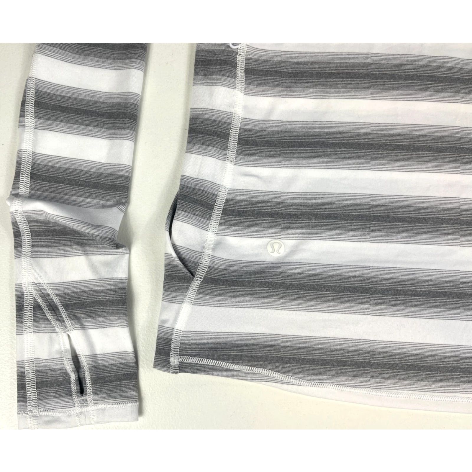 Lululemon Women's Lululemon Iconic Wrap Long Sleeve Striped Lightweight Sz 4 Size S / US 4 / IT 40 - 5 Thumbnail