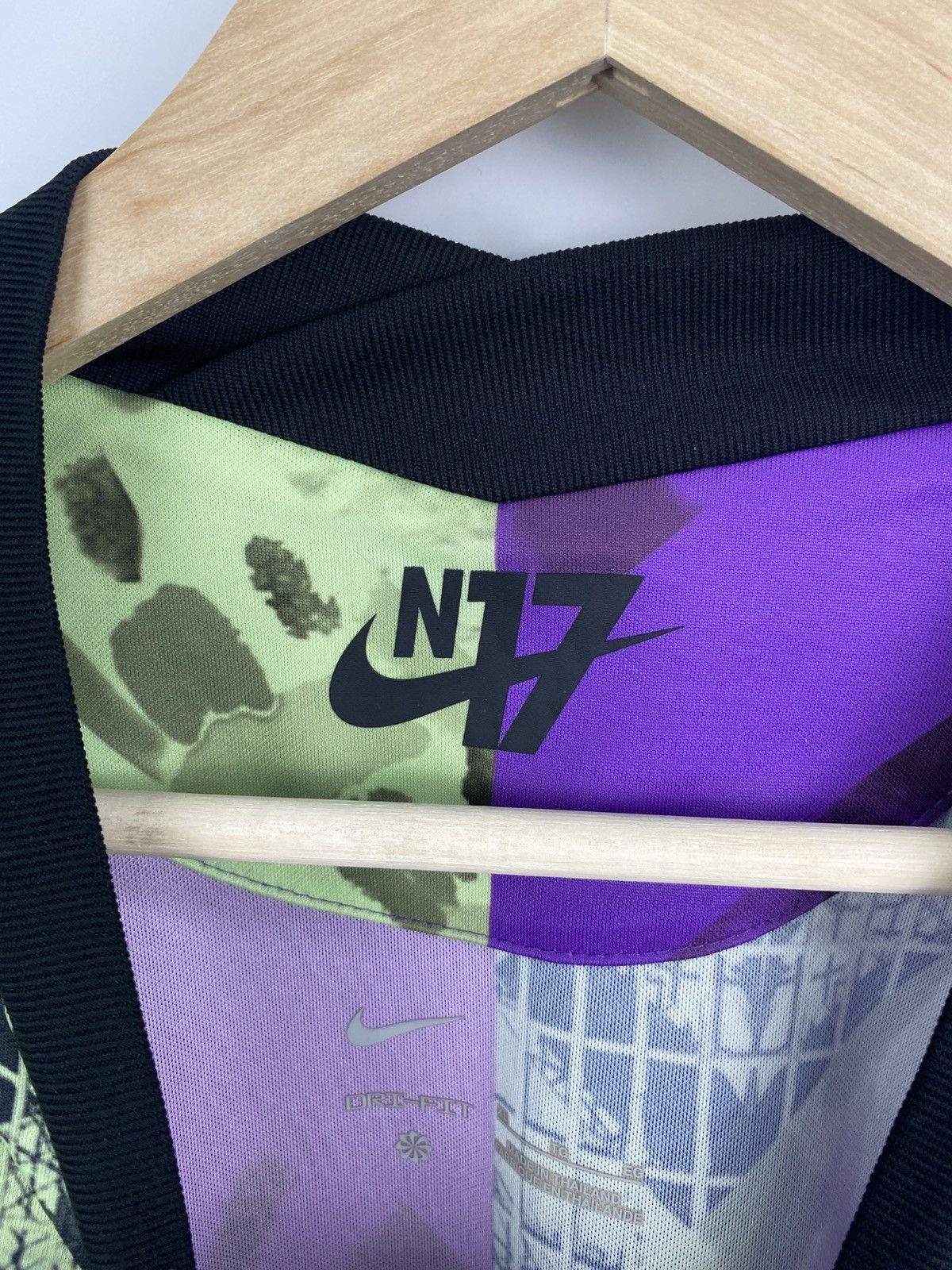 Nike Tottenham Hotspur Third football jersey 2021-2022 Rare Retro Size US XL / EU 56 / 4 - 6 Thumbnail