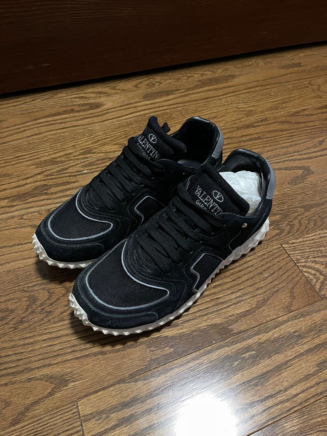 Valentino Black Valentino Garavani Soul AM Sneakers EU 38 Size US 5.5 / EU 38 - 1 Thumbnail