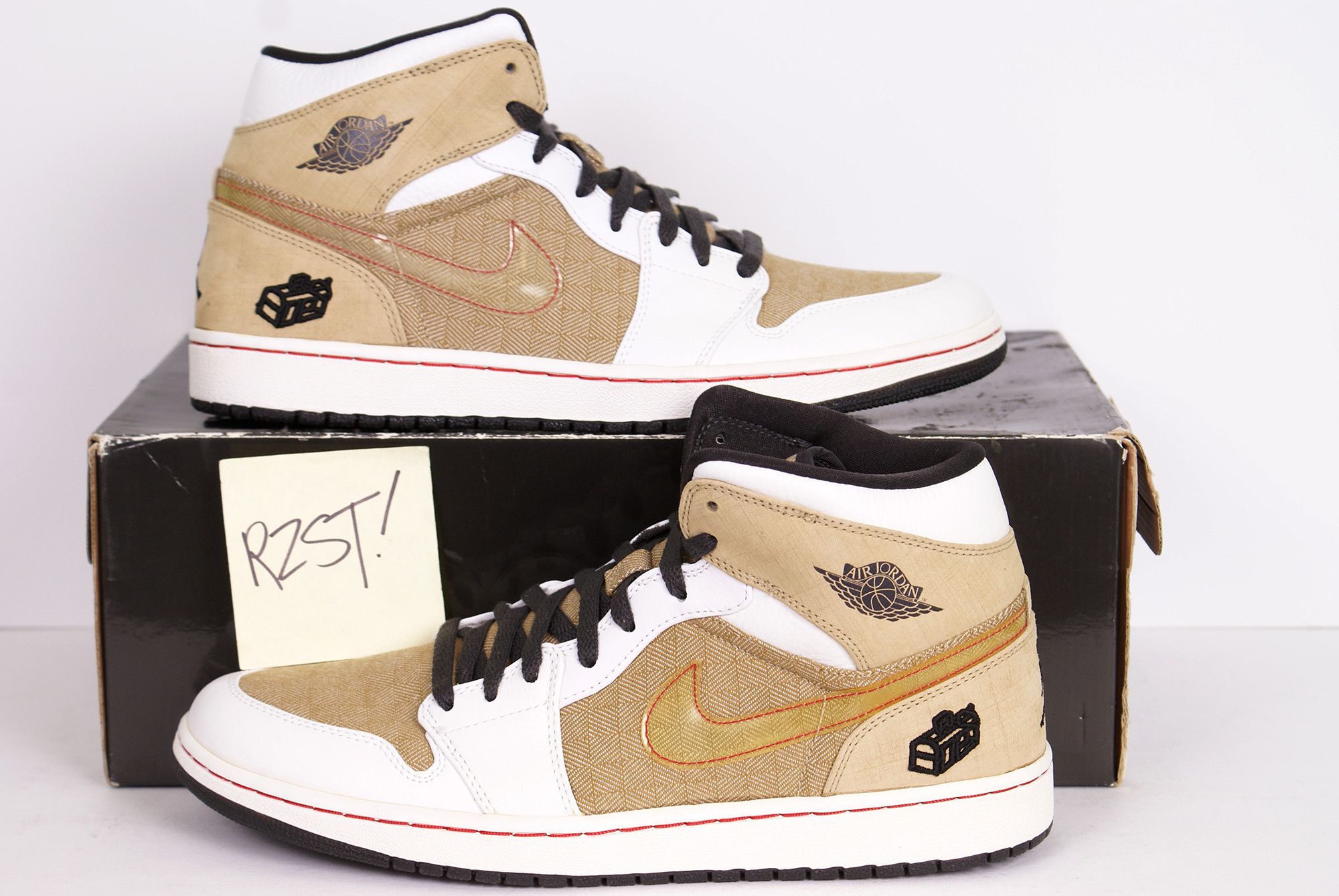 Jordan Brand 2008 Nike Air Jordan 1 Retro FATHERS DAY Tweed 325514 101 Size US 12 / EU 45 - 1 Thumbnail