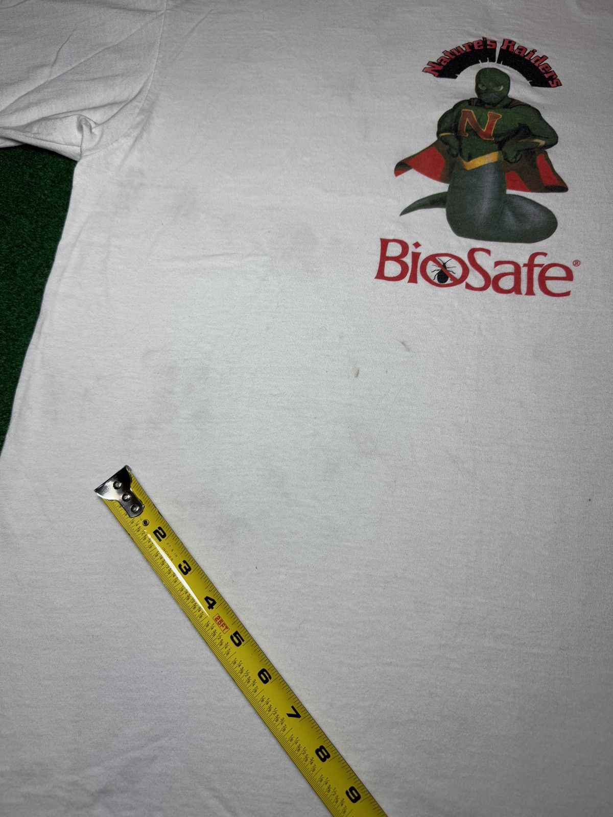 Vintage Vintage 90s Bug Spray Nature Raider Bio Safe Skater T Shirt Size US XL / EU 56 / 4 - 7 Thumbnail