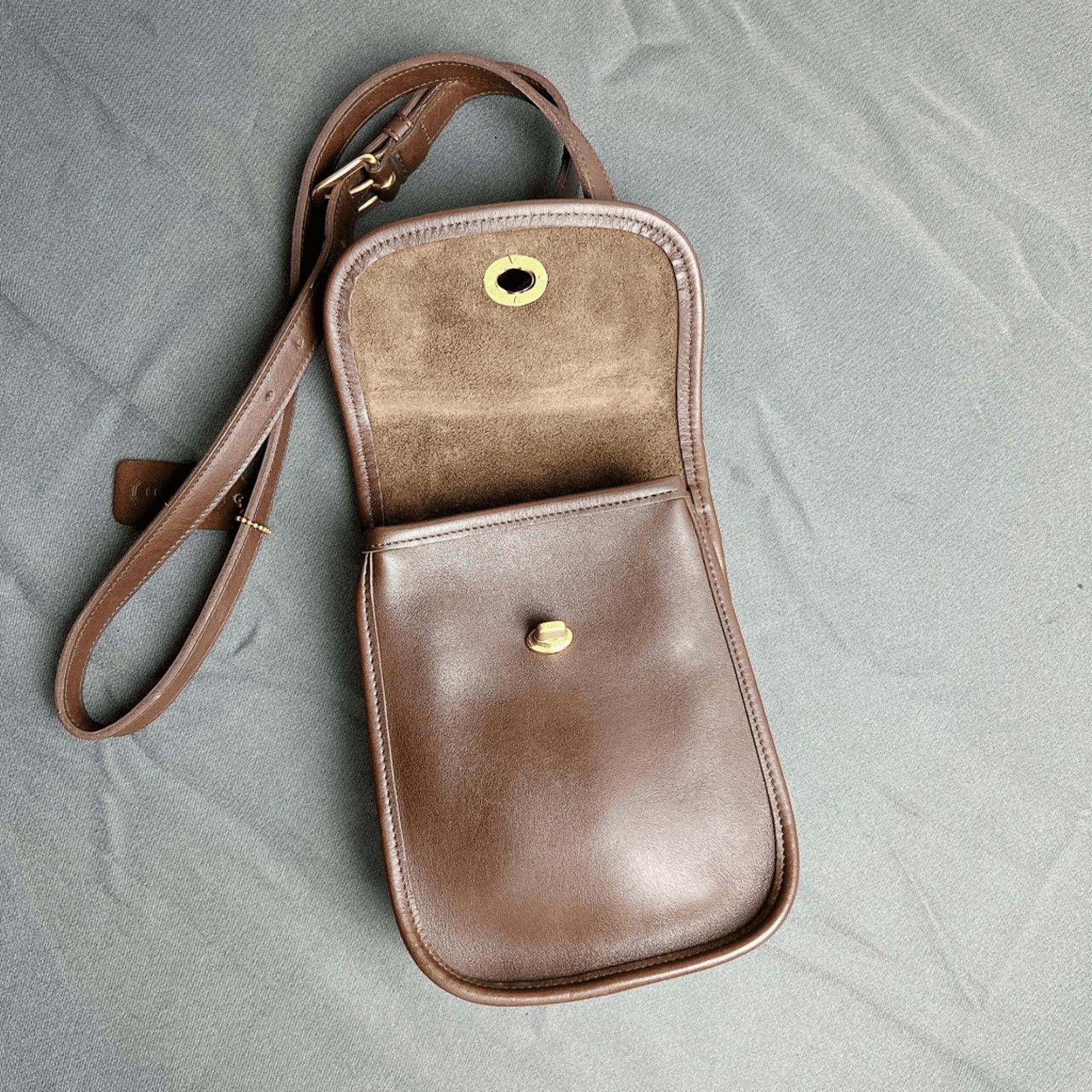 Coach NEW! Coach Vintage Mahogany Small Sidepack 9978 Size ONE SIZE - 5 Thumbnail