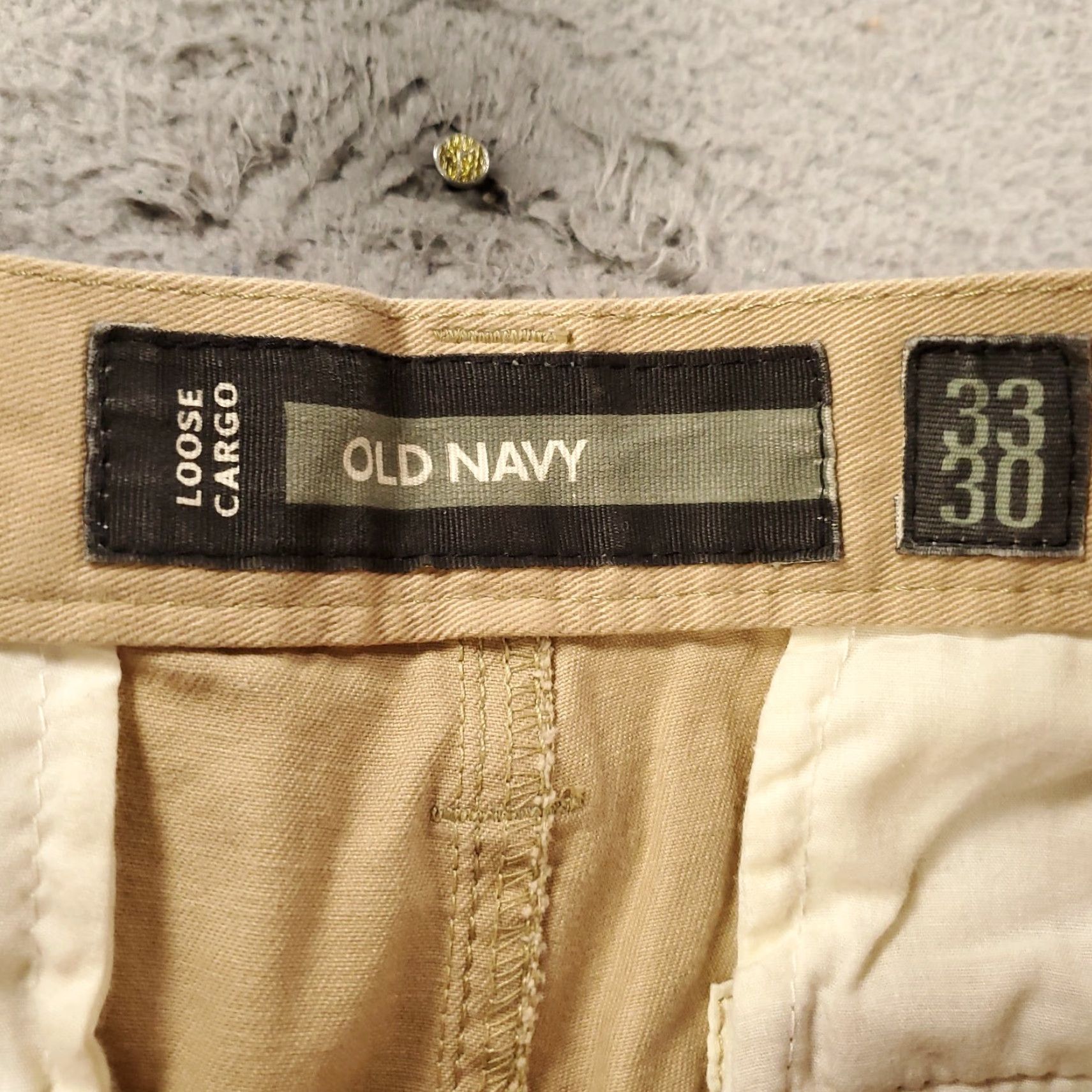 Old Navy VINTAGE Old Navy Cargo Pants 33x30 Beige Men 5-Pocket Cargo 33 Relaxed Straight Casual Travel Workwear Old Navy Mens Beige Cargo Pants Size US 33 - 6 Thumbnail