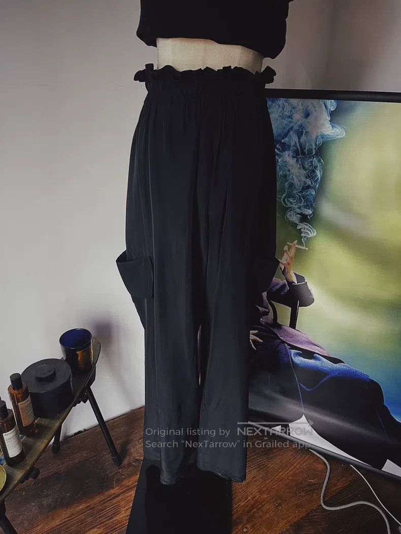 Yohji Yamamoto Yohji Yamamoto size 3 Black High Waist skirt Size L / US 10 / IT 46 - 1 Thumbnail