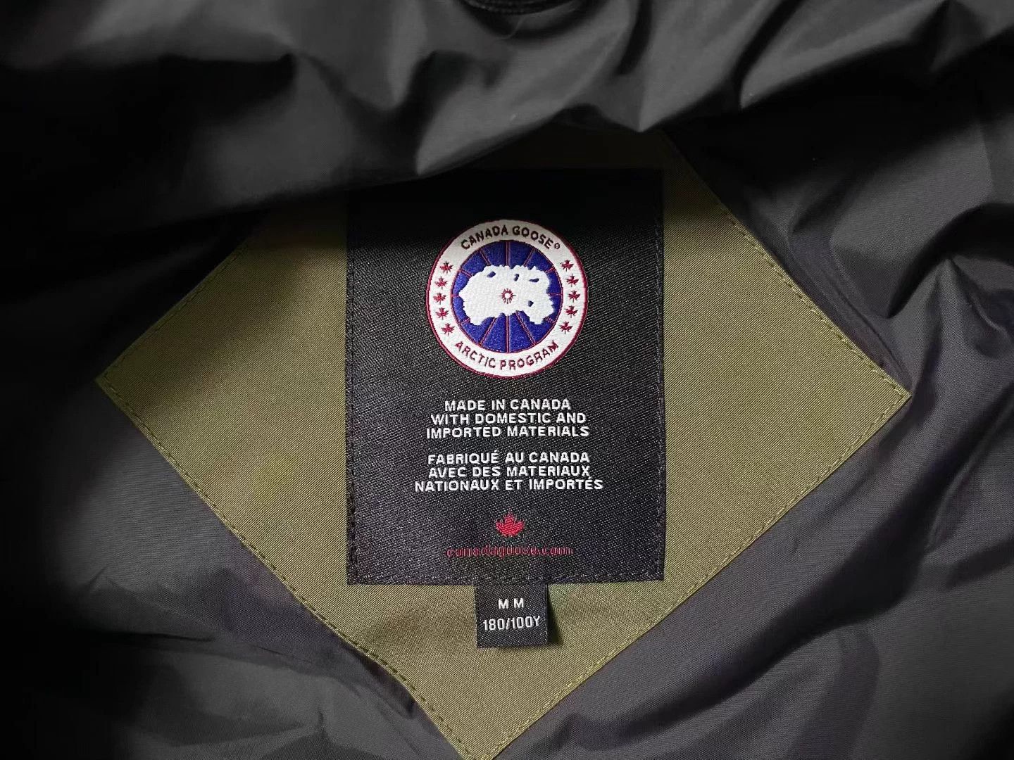 Canada Goose Canada Goose Macculloch M olive green parka like new Size US M / EU 48-50 / 2 - 5 Thumbnail