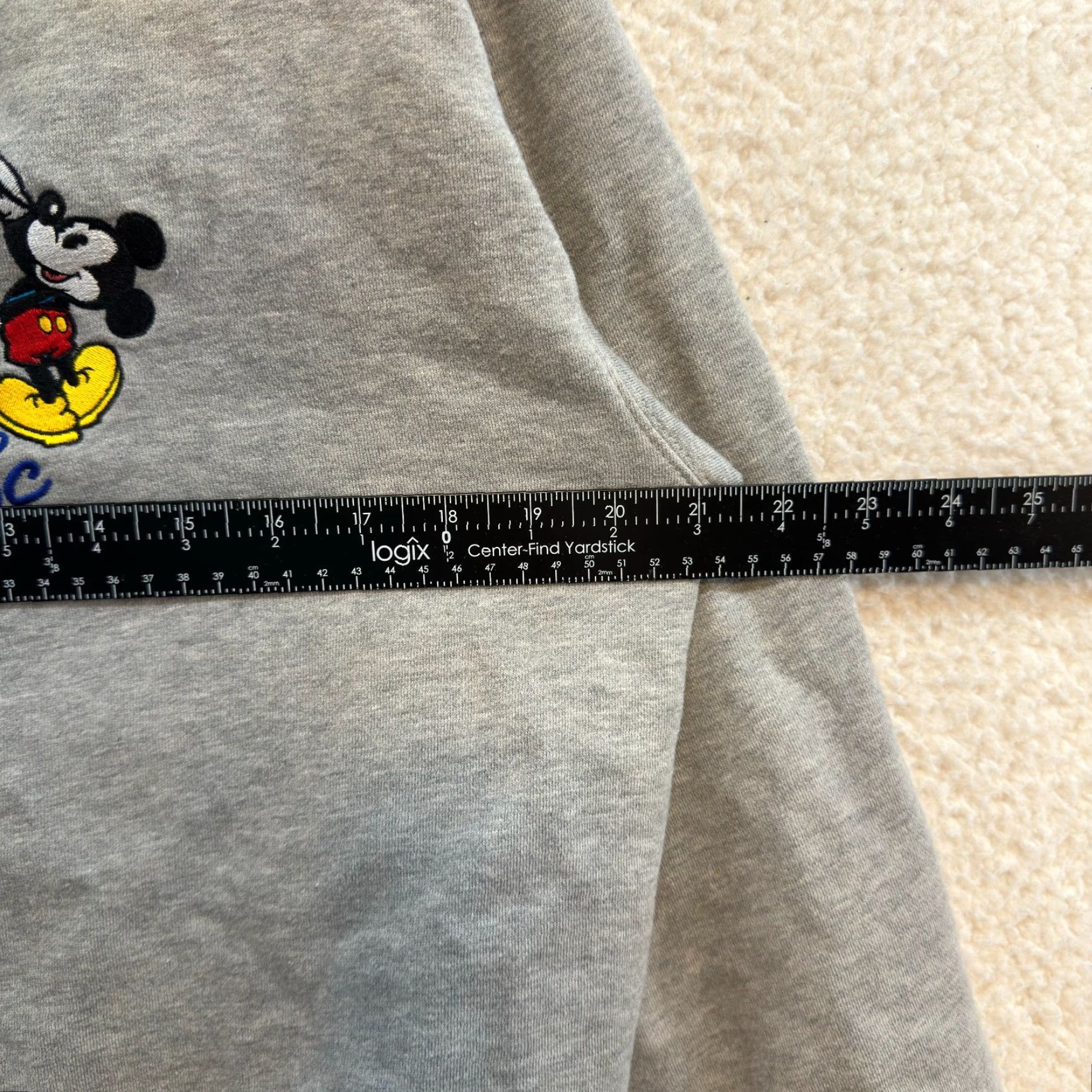 Disney VINTAGE Disney Sweatshirt Sweater S Mickey Mouse 100 Years of Magic Anniversary Gray S Mens Womens Girls Boys Size US S / EU 44-46 / 1 - 6 Thumbnail