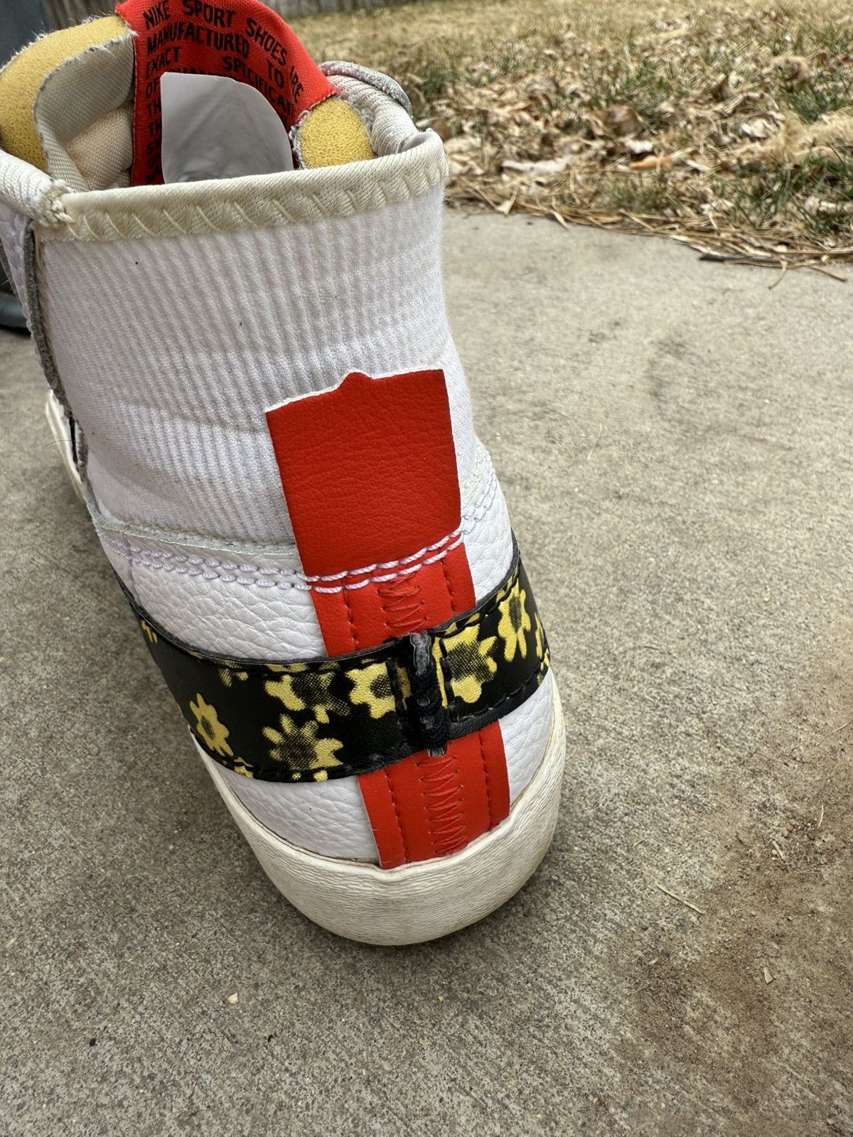 Nike NIKE BLAZER MID ‘77 JUMBO SUNFLOWERS Size US 10 / EU 43 - 7 Thumbnail