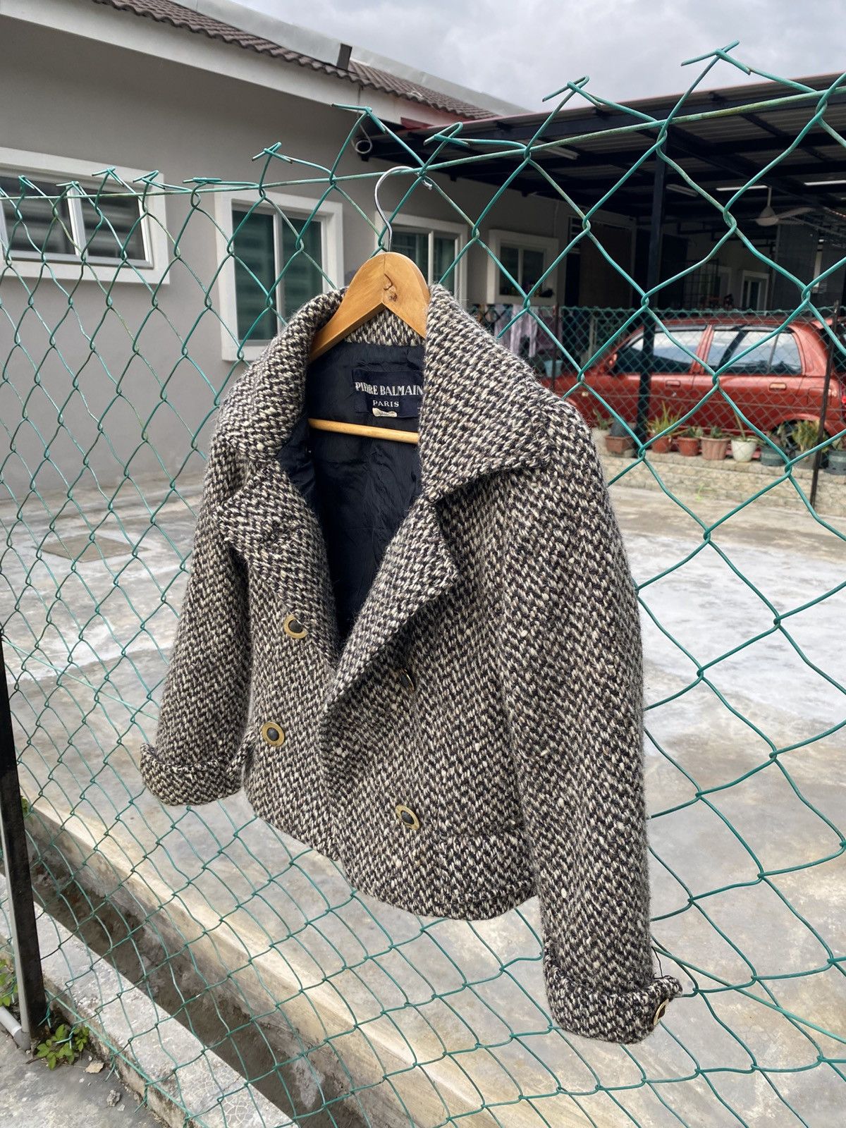 Pierre Balmain × Vintage Vintage Pierre Balmain knit wool cropped jacket Size XS / US 0-2 / IT 36-38 - 3 Thumbnail