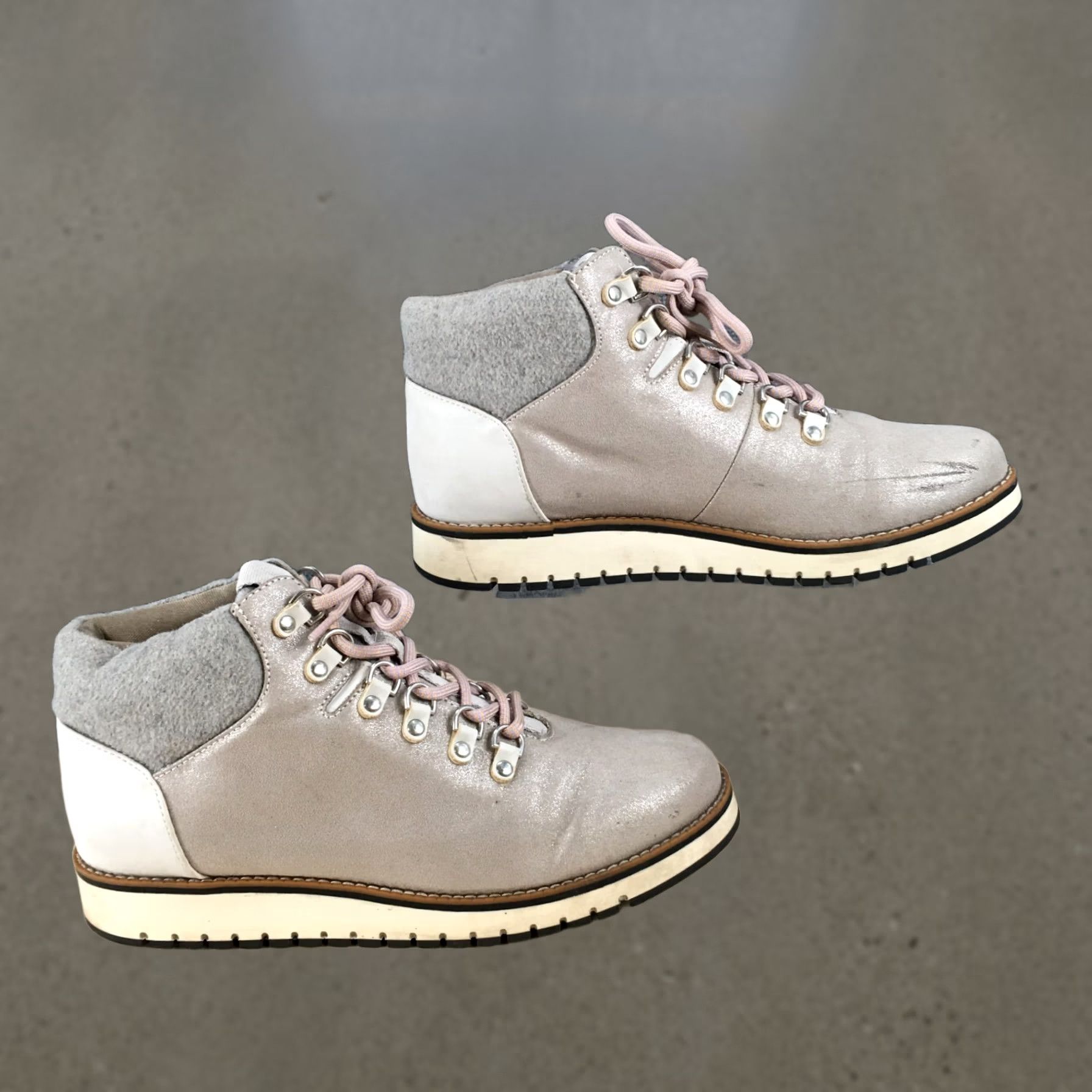 Vintage White Mountain Clifton Lace Up Ankle Bootie Gray Boots Womens 9.5 M Casual Walking Flat Heel 1in Shoes Size US 10 / IT 40 - 1 Thumbnail