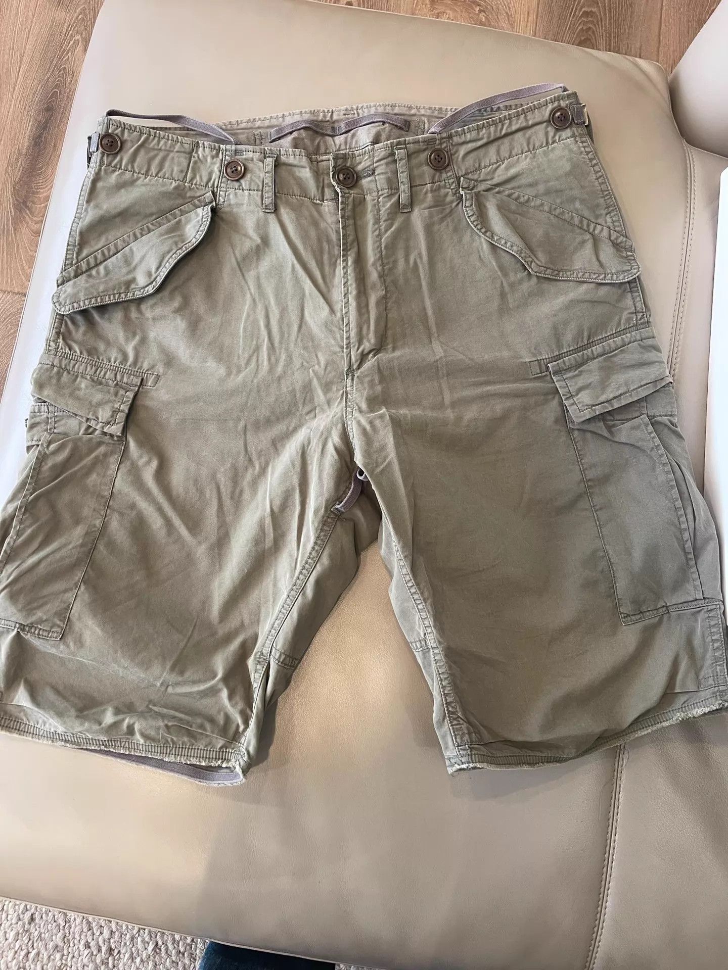 Visvim visvim eiger giza military shorts olive 18ss s3 egyptian Size US 34 / EU 50 - 1 Thumbnail