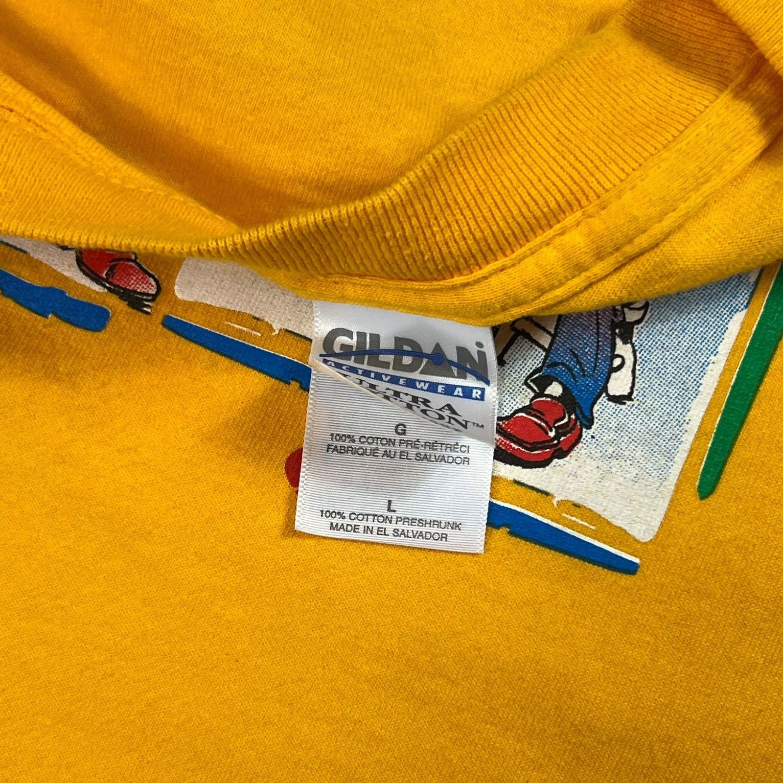 Gildan × Vintage Vintage Y2K Some of my best friends are cows…drink milk! tee Size US L / EU 52-54 / 3 - 6 Thumbnail