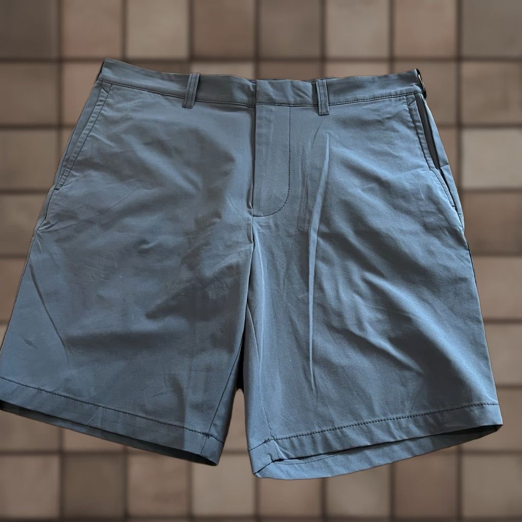 J.Crew J. Crew Men's Stretch Chino Shorts 9" Inseam Size 32 Dark Gray Golf Walking - Regular Fit, Zip Closure, Nylon Elastane, Preppy Theme, Men’s Shorts Size US 32 / EU 48 - 1 Thumbnail