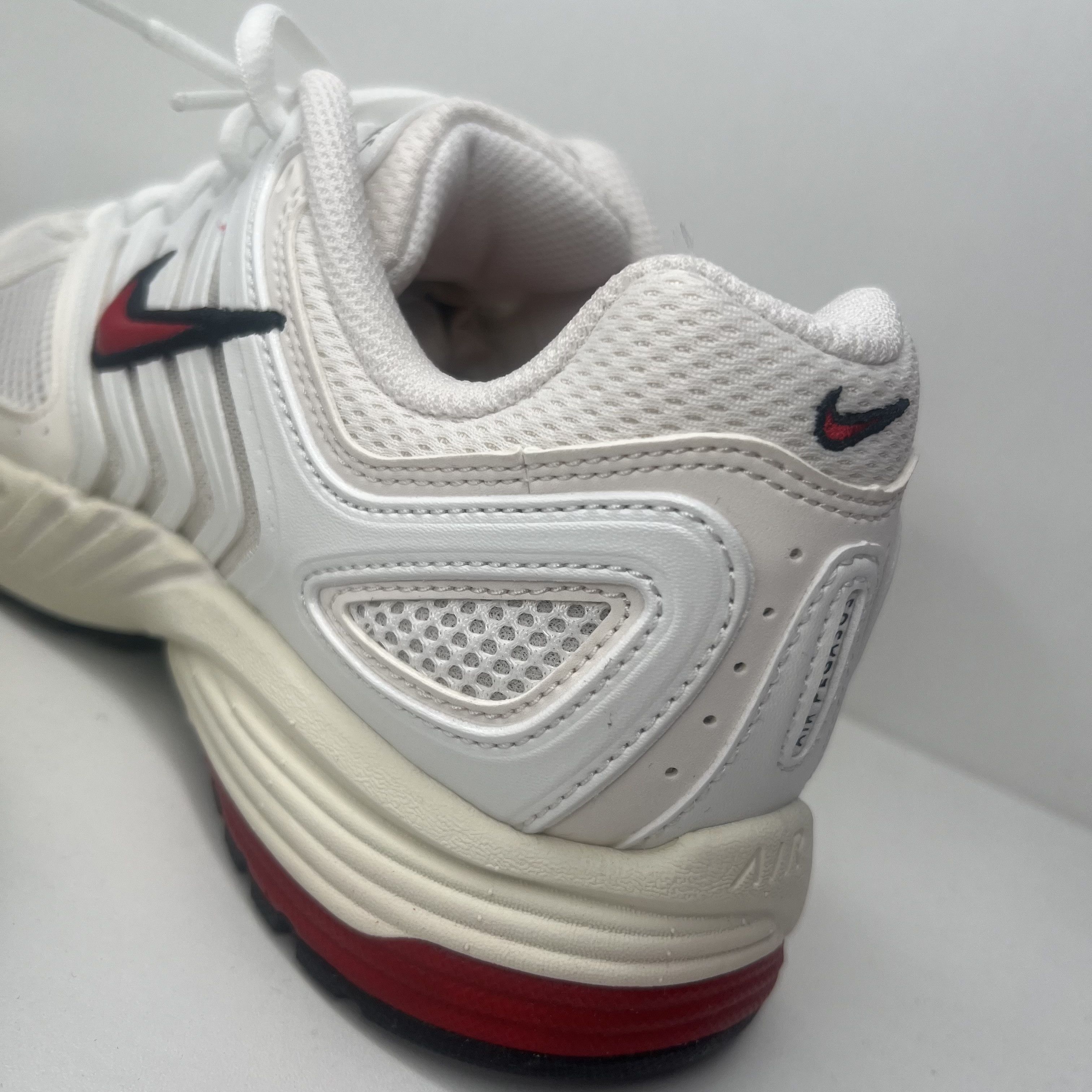 Nike NIKE Wmns AIR PEG 2K5 Gr 38 Phantom Gym Rot Size US 7 / IT 37 - 4 Thumbnail
