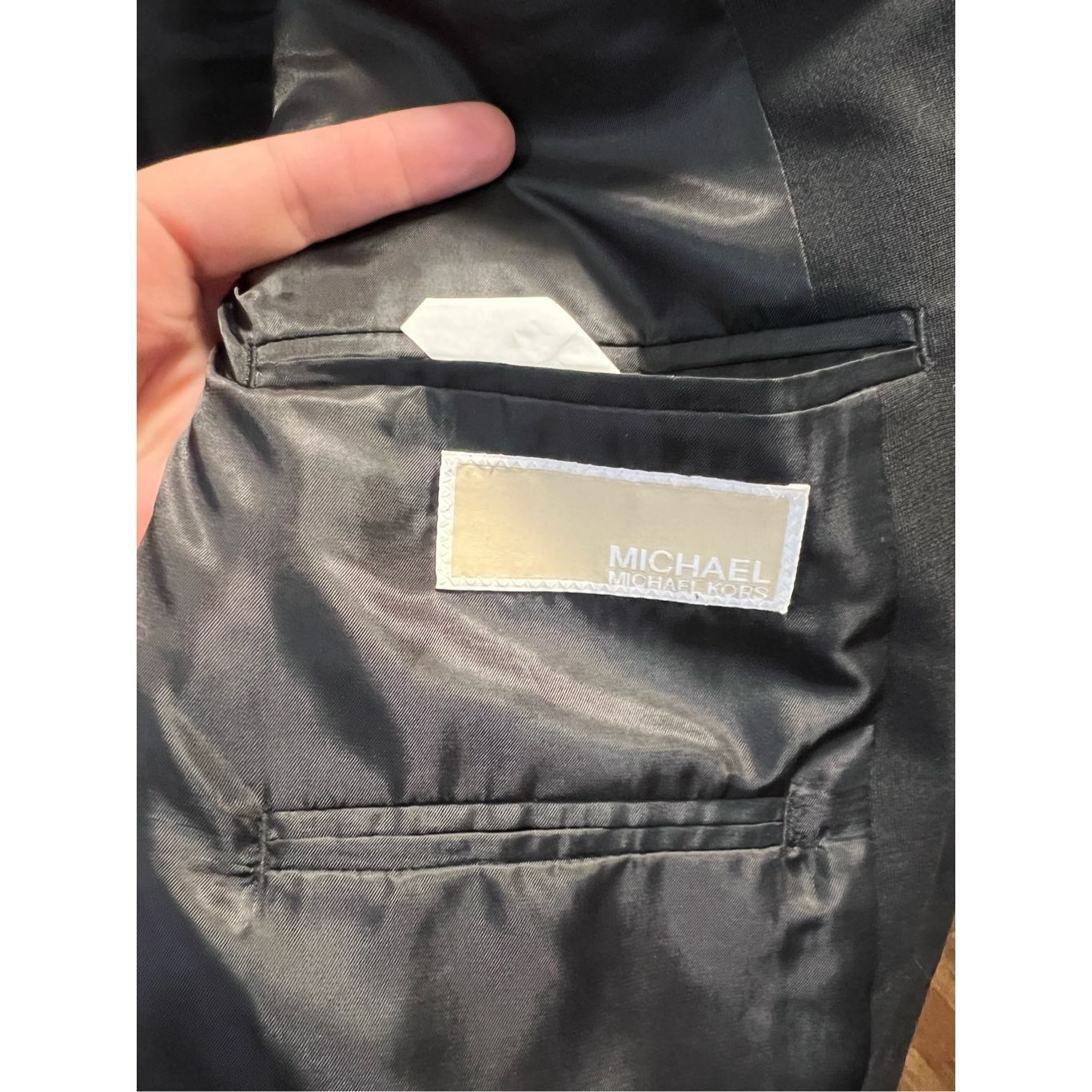 Michael Kors Michael Michael Kors Black Tux Top Men’s Size 50R 54% Polyes Size 50R - 8 Thumbnail