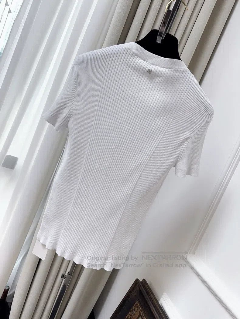 Other Chanel 25C early spring white embossed logo knitted short Size XXS / US 00 / IT 34 - 2 Thumbnail