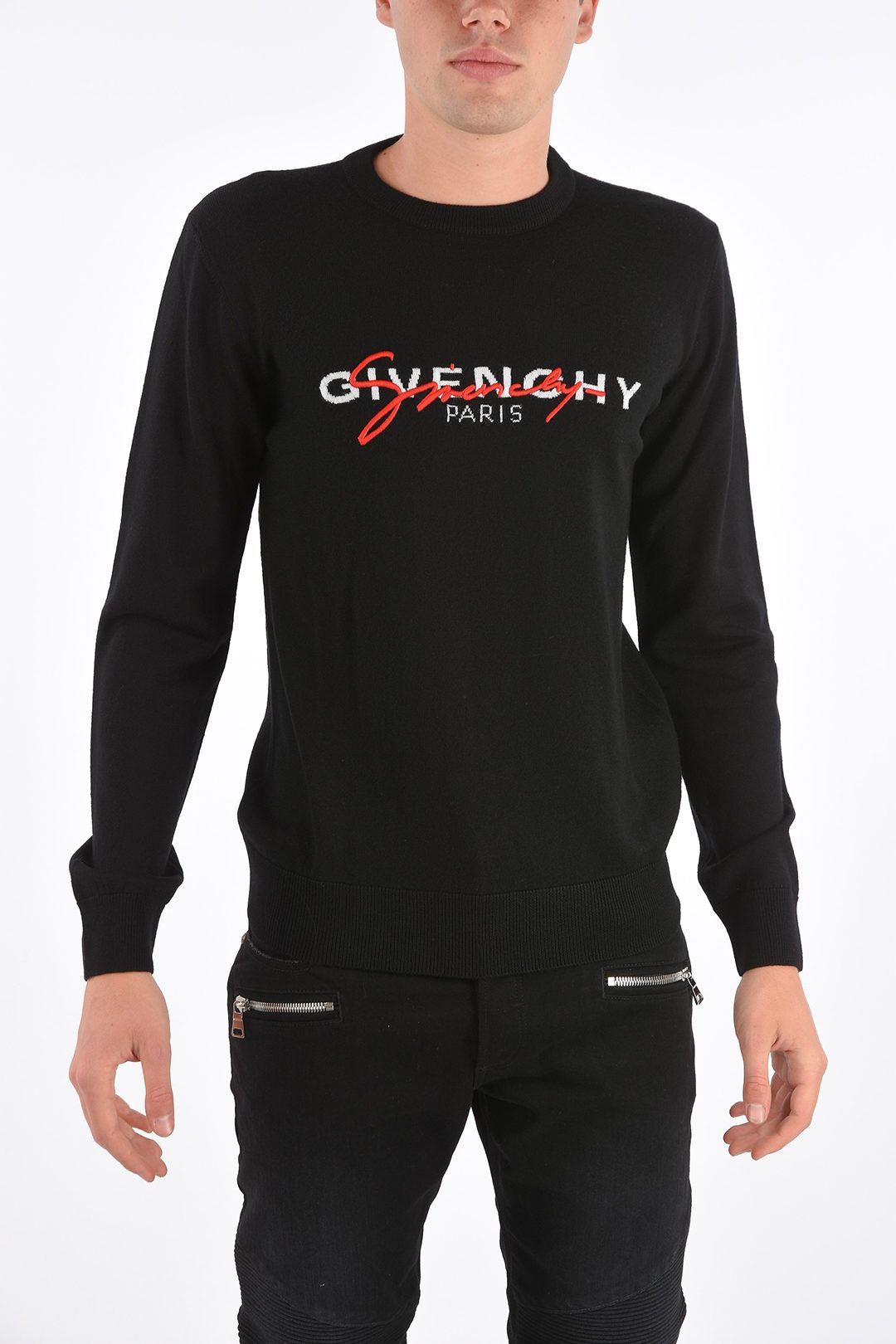 o1srvl11e0225 Sweater in Black