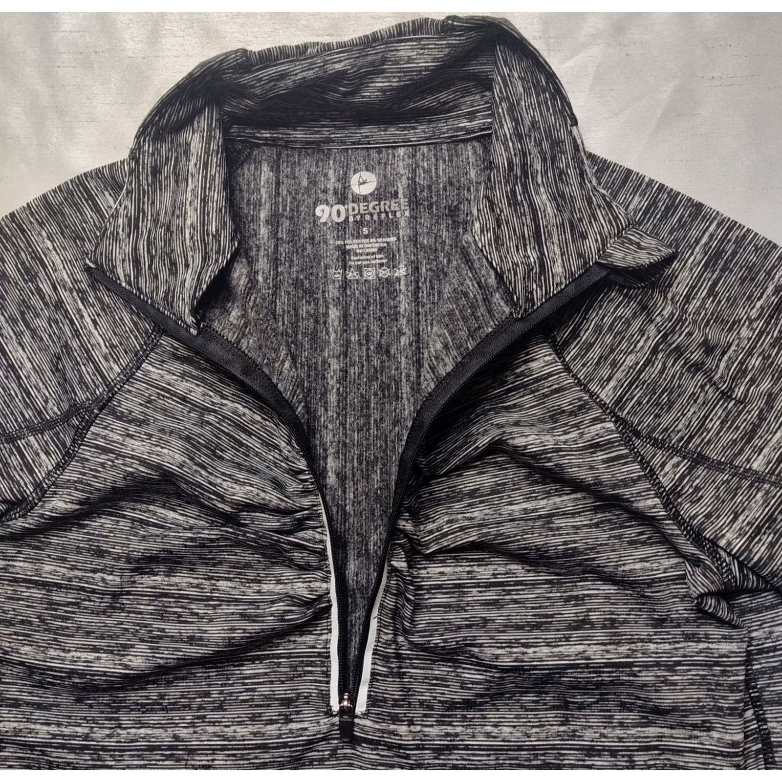 Vintage 90 Degree Women Small 1/2 Zip Gray Thumbholes Pullover Performance Shirt Size S / US 4 / IT 40 - 4 Thumbnail
