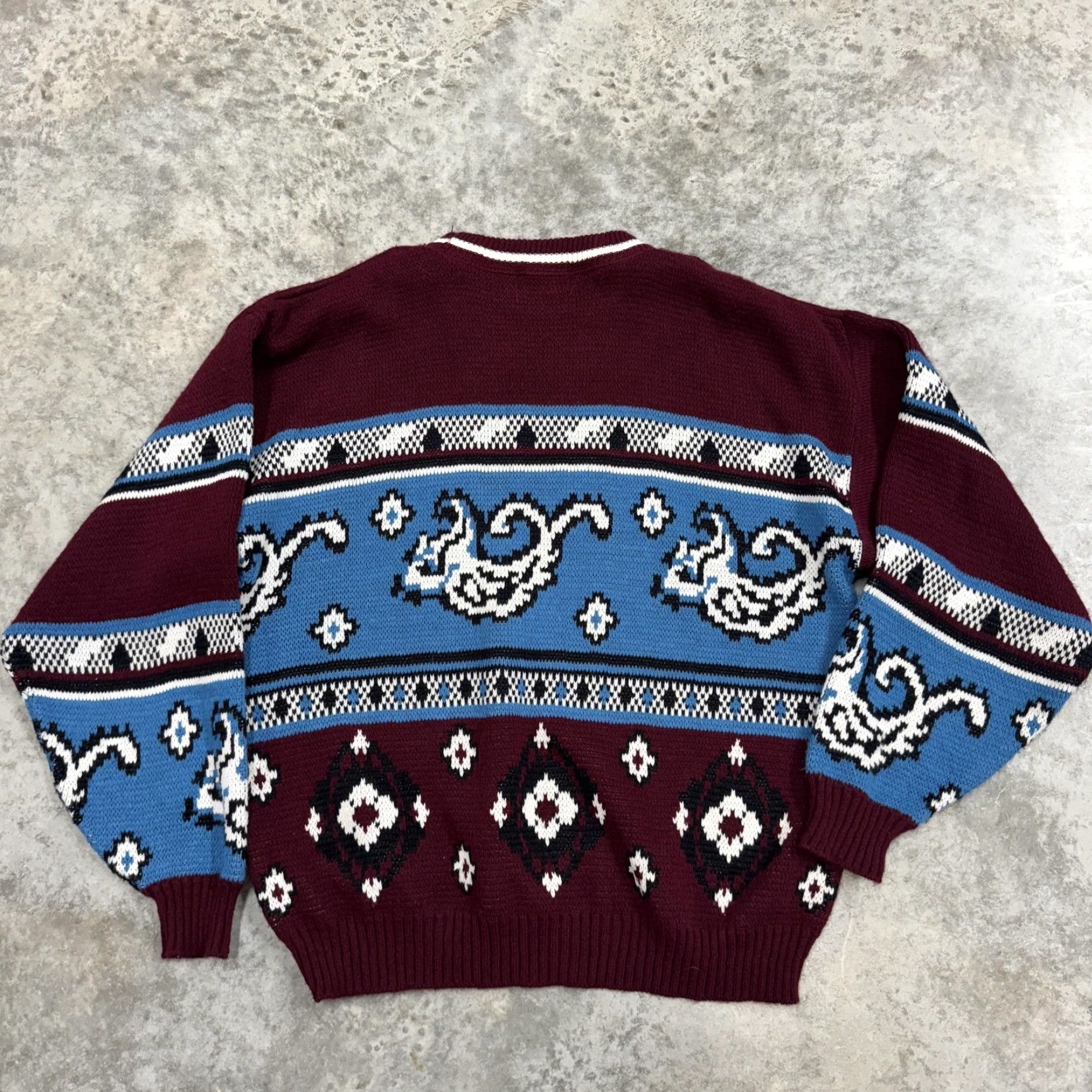 Vintage VINTAGE TownCraft Sweater Mens XL Red Blue Squirrel Graphic Knit 80s Crew Neck Knit Pattern Graphic Print Animals Pullover Size US XL / EU 56 / 4 - 5 Thumbnail