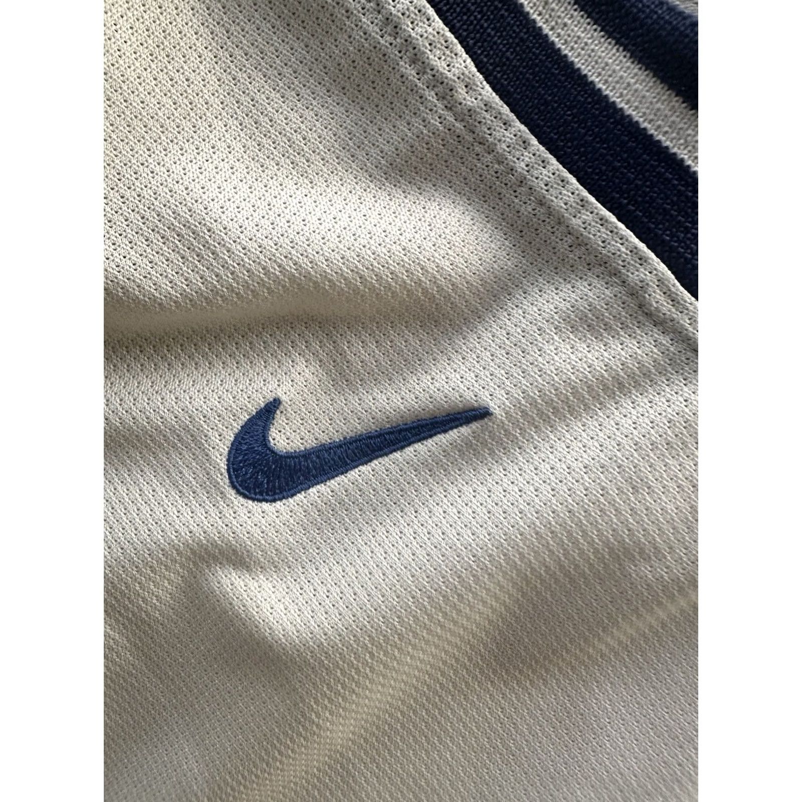 Nike VINTAGE Nike Tank Top Basketball Jersey Mens L White Blue Logo Swoosh 90s Kampains? Size US L / EU 52-54 / 3 - 4 Thumbnail