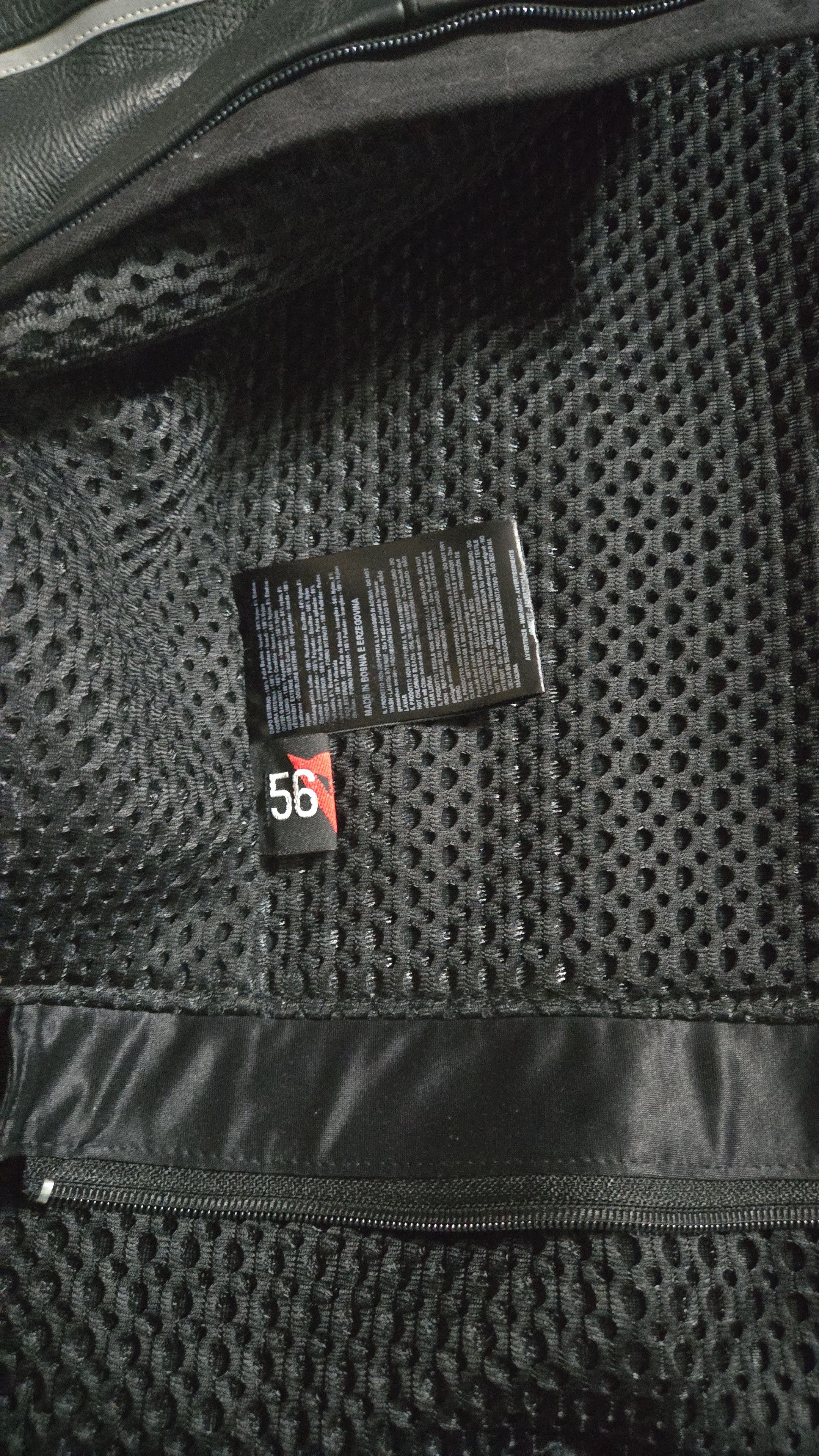 Dainese MENS LEATHER MOTORCYCLE JACKET Size US XL / EU 56 / 4 - 11 Thumbnail