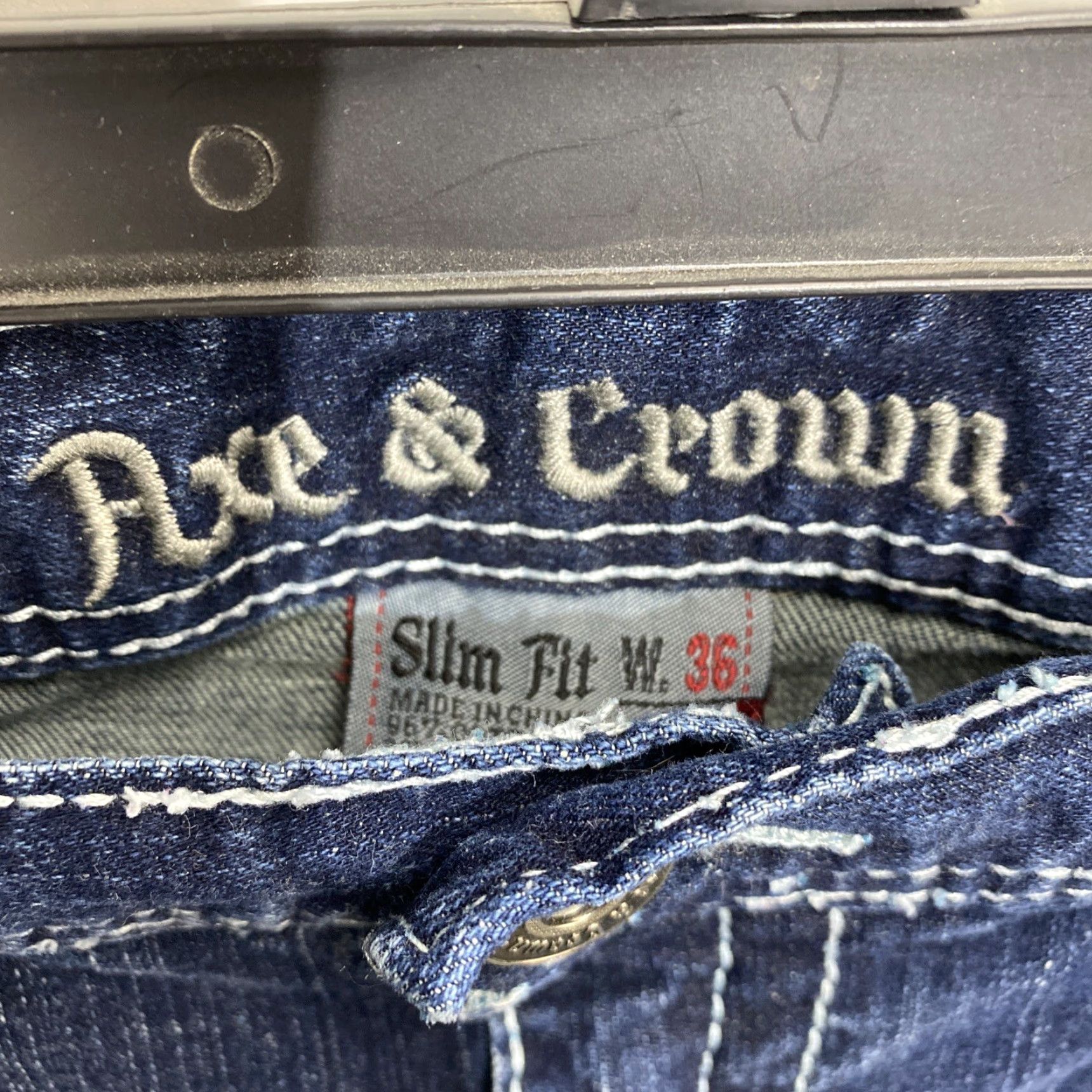 Vintage AXEL CROWN Jeans Slim Fit 36x30 Blue Distressed Thick Stitch Denim Zip 5-Pocket Men Regular Slim Men Size US 36 / EU 52 - 6 Thumbnail