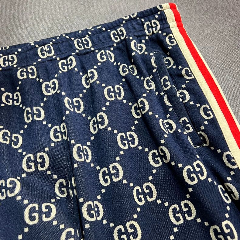 Gucci Gucci Size L Red and blue full print double G logo sports Size US 36 / EU 52 - 3 Thumbnail