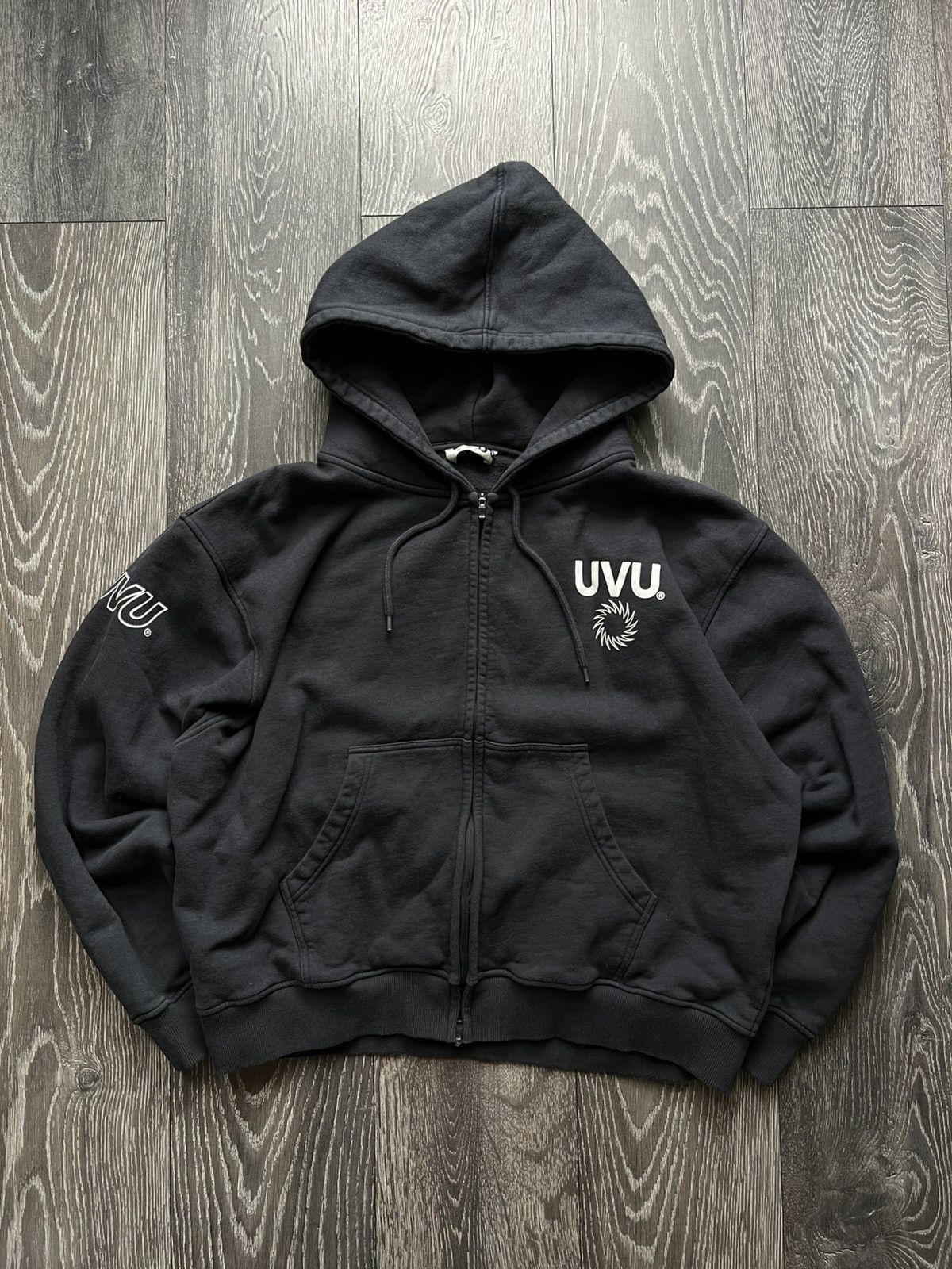 UVU UVU Training Club Hoodie Grey/Pink Size XL (BRAND NEW) | Grailed
