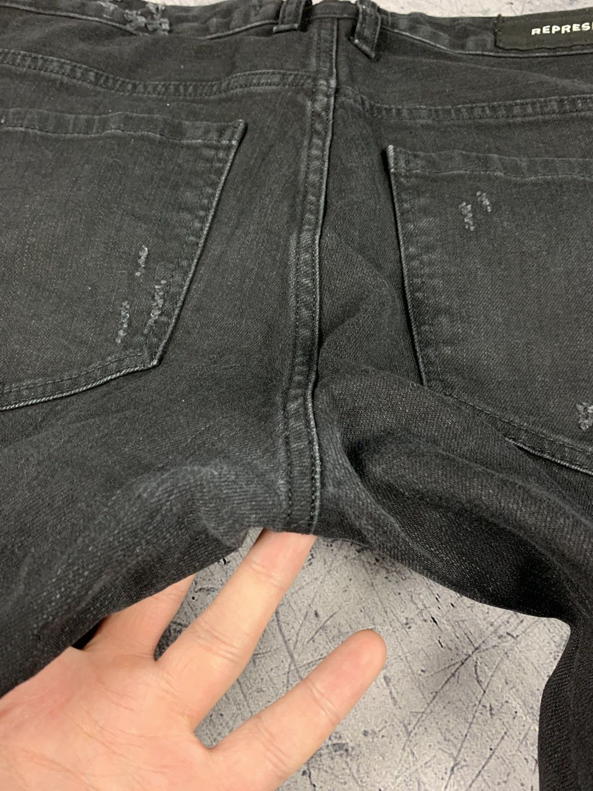 Represent Clo. Represent Clo. Knee Destroyer Denim Black Skinny Jeans Sz 30 Size US 30 / EU 46 - 16 Thumbnail