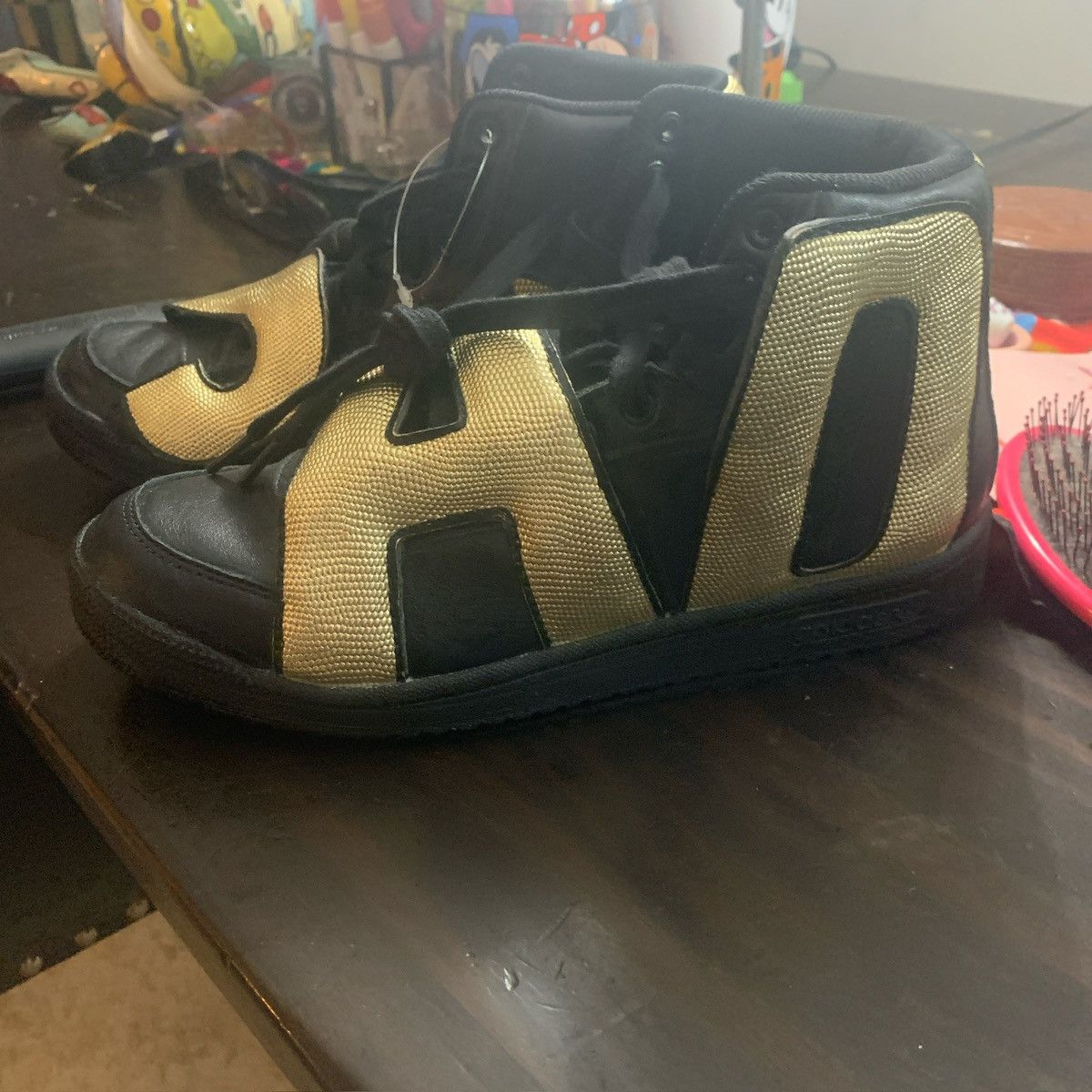 Jeremy Scott Jeremy Scott x adidas Size US 8 / EU 41 - 2 Thumbnail