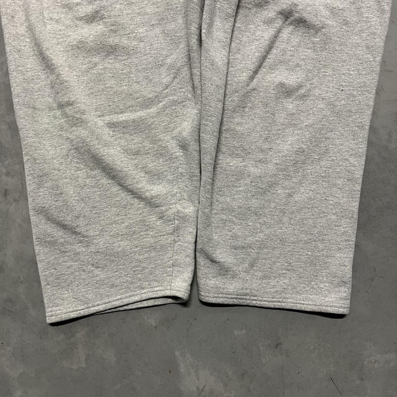 Designer × Vintage Crazy Vintage Y2K Grey Blank Essential Sweatpants! Size US 36 / EU 52 - 3 Thumbnail