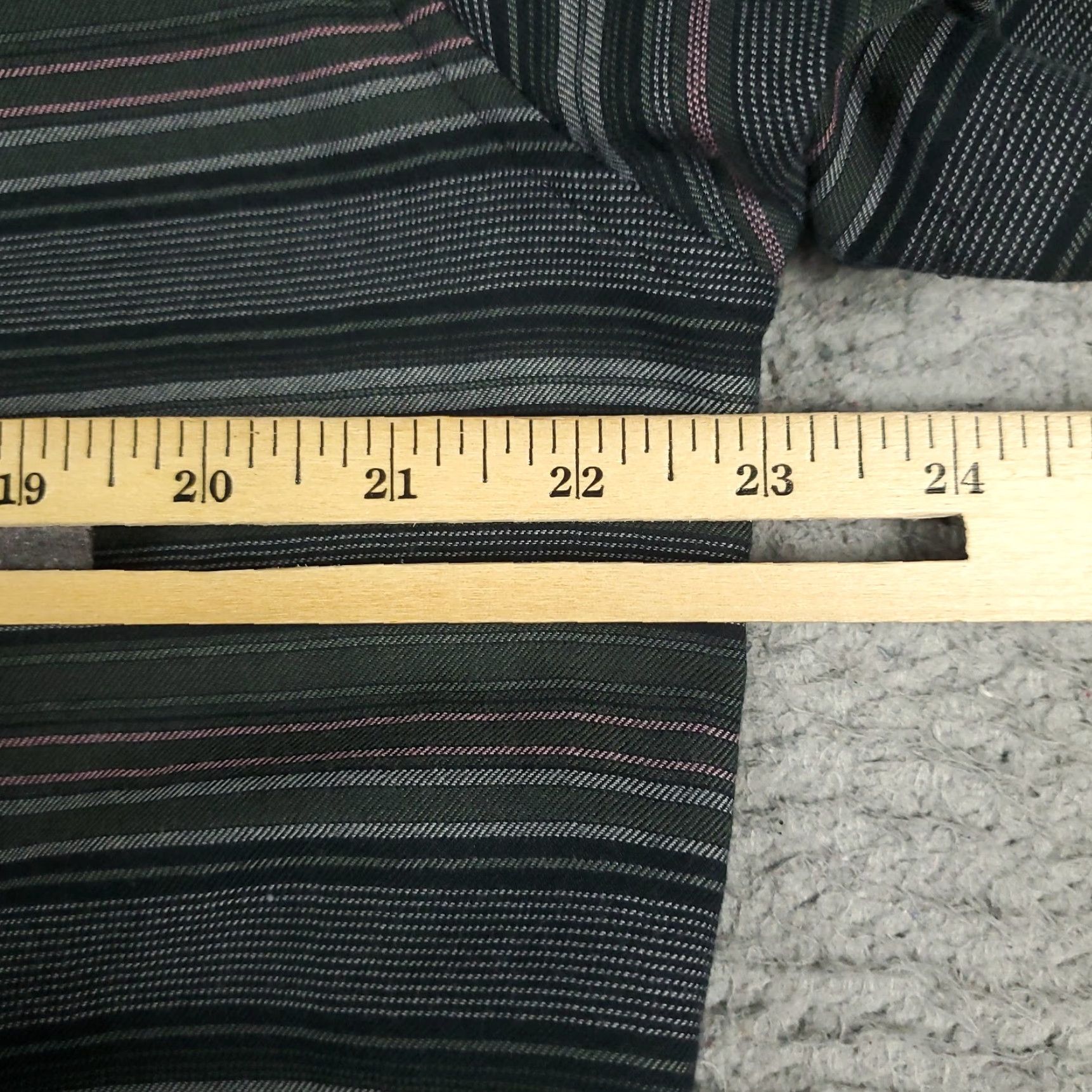 TravisMathew Travis Mathew Shirt Mens Size Large Black Striped Button-Up Short Sleeve Casual Business Formal Size US L / EU 52-54 / 3 - 5 Thumbnail