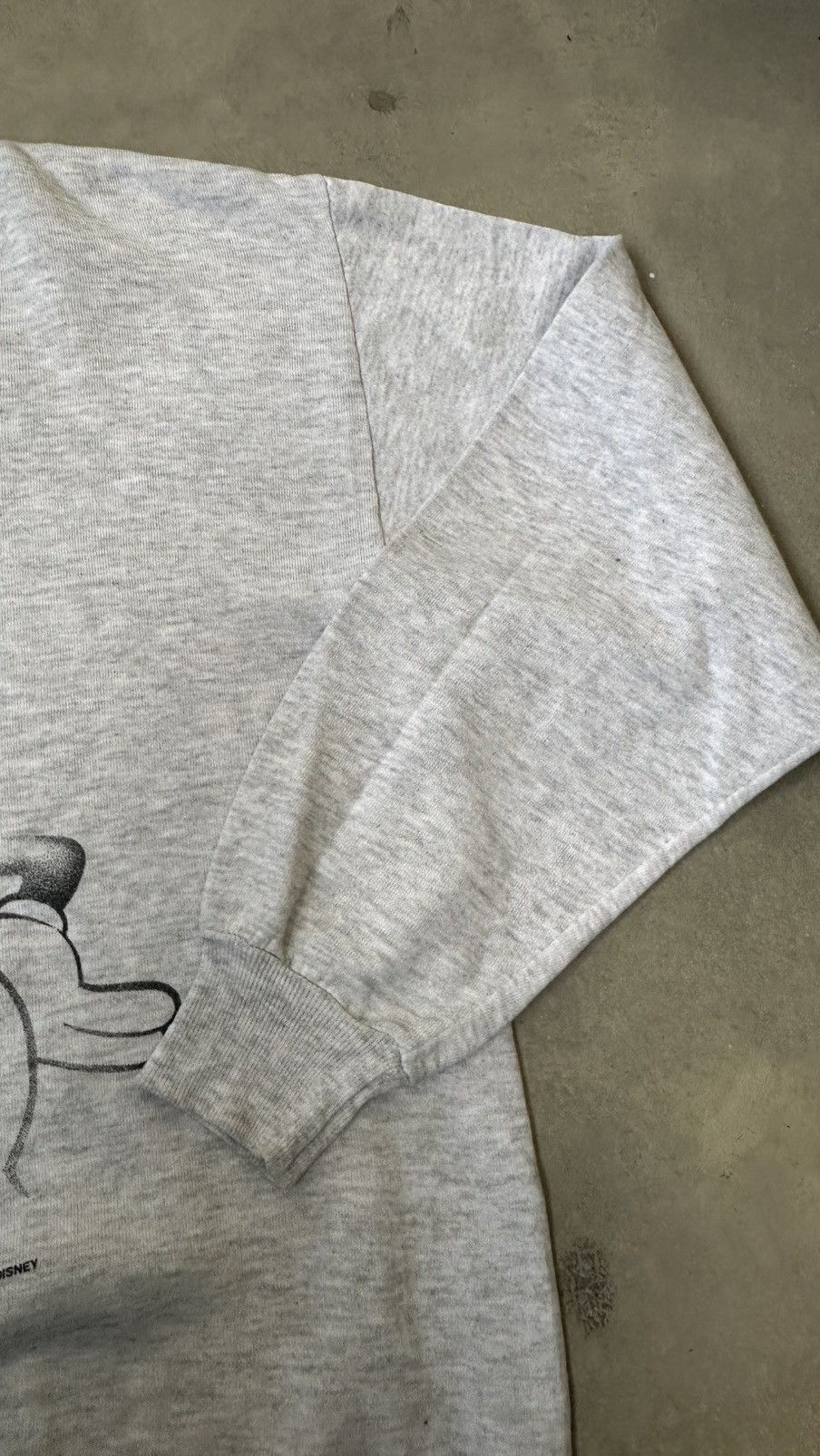Mickey Mouse VINTAGE MICKEY MOUSE SWEATSHIRT Size US L / EU 52-54 / 3 - 4 Thumbnail