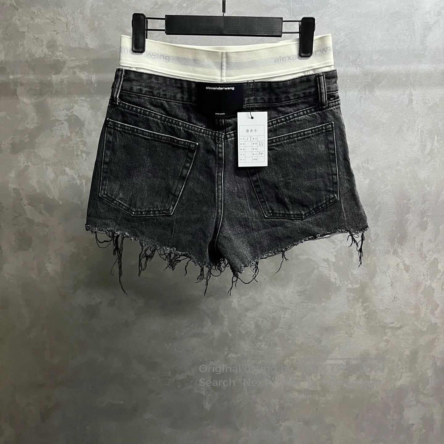 Alexander Wang Alexander Wang Solid-color logo-decorated denim shorts| Size 27" / US 4 / IT 40 - 2 Thumbnail