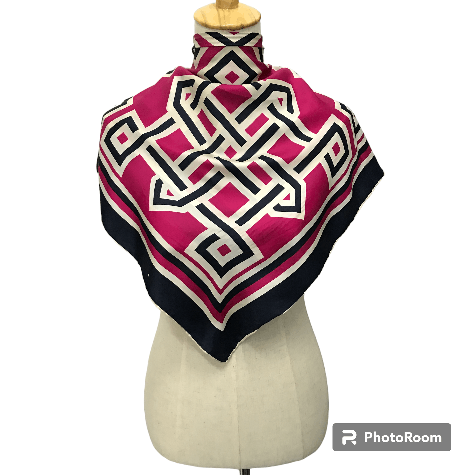 Vintage Vintage Geometrical Design Silk Scarf M112 Size ONE SIZE - 1 Thumbnail
