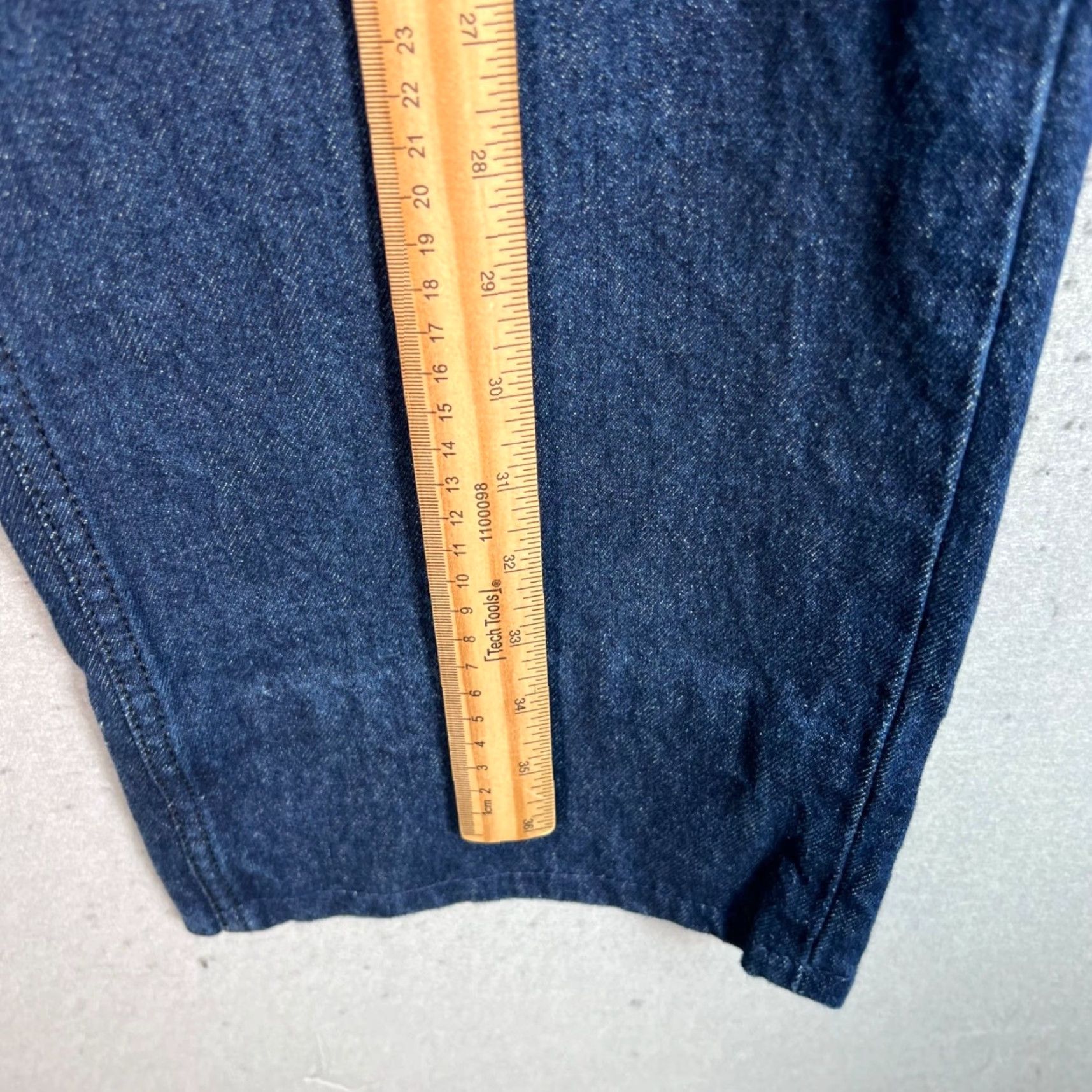 Kotn Kotn Men Denim Jeans Size 29 Straight Leg Cotton Blend Blue Adult Mens 29 Inseam 27 5-Pocket Denim Size US 29 - 6 Thumbnail