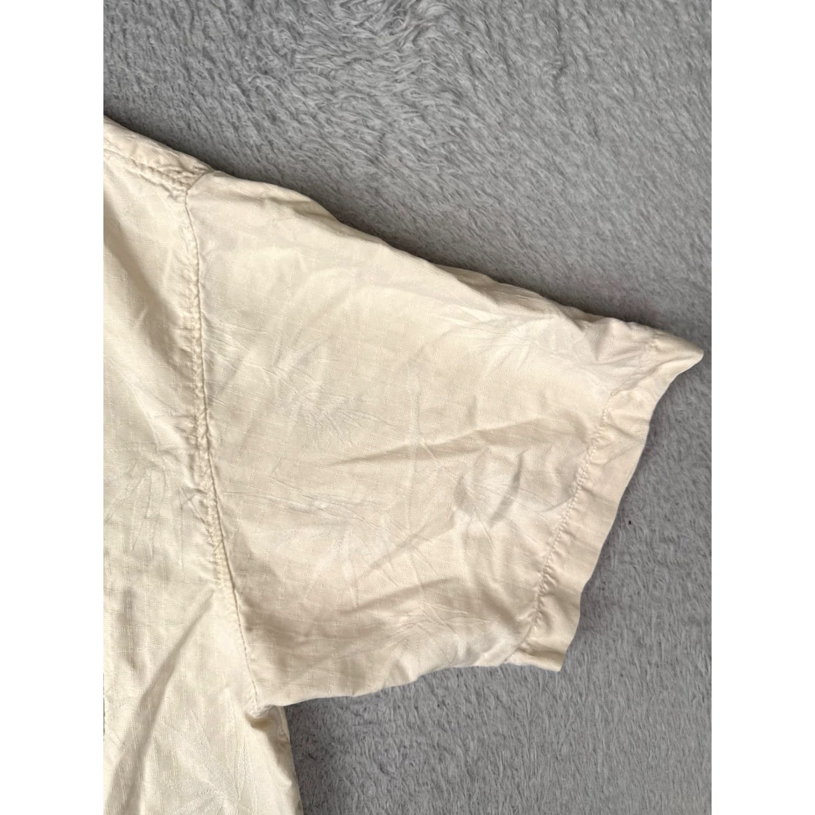 Tommy Bahama Tommy Bahama Shirt Men Medium Ivory Floral Silk Button Hawaiian Embroider Size US M / EU 48-50 / 2 - 2 Thumbnail
