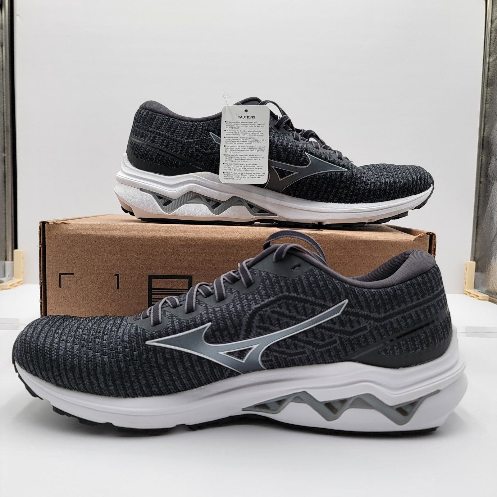 Mizuno Mizuno Wave Inspire 18 Waveknit 'Anthracite' Mens Sz 11.5 Size US 11.5 / EU 44-45 - 2 Thumbnail