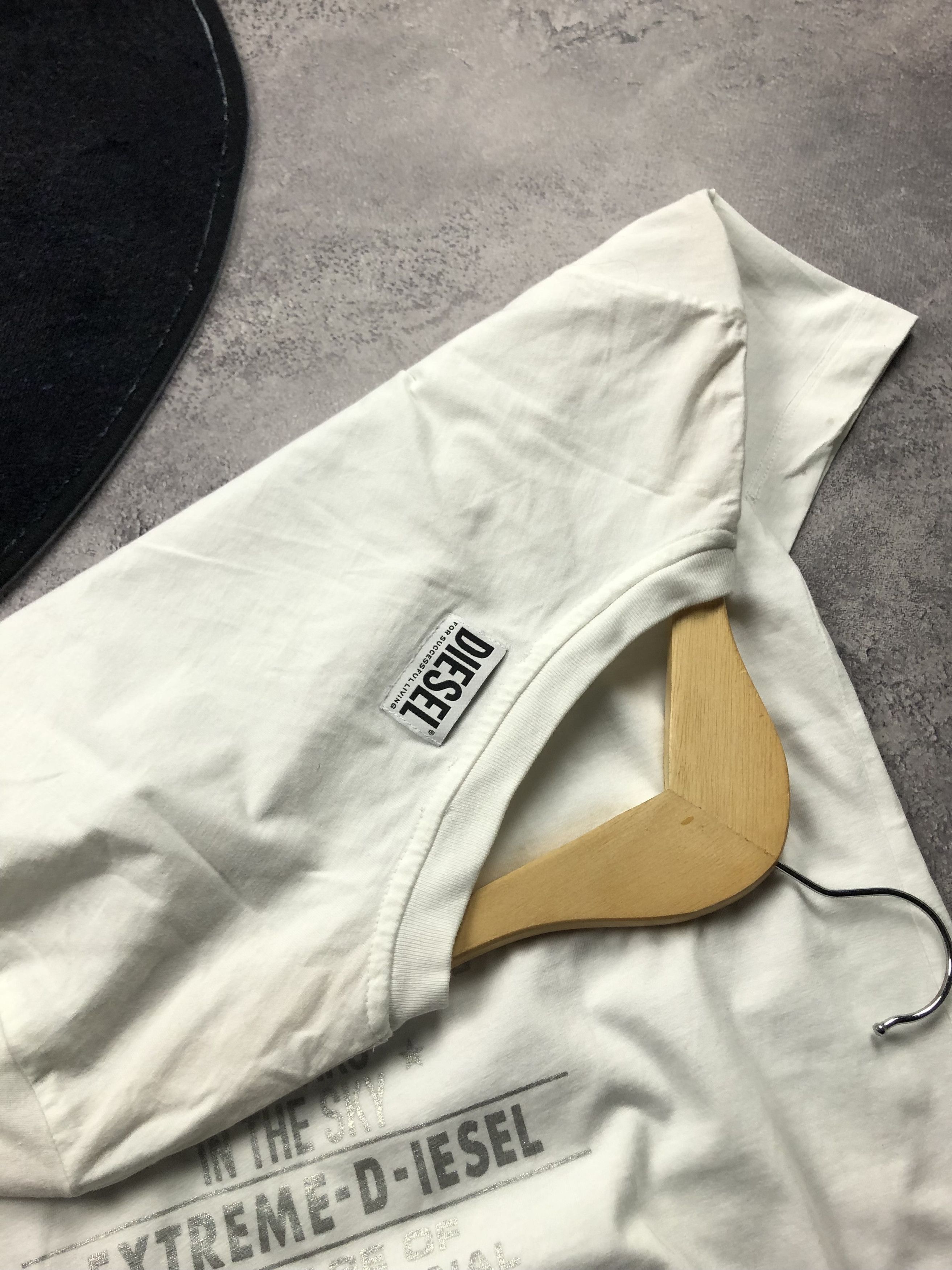 Diesel DIESEL Big Logo White Tshirt Streetwear Casual Superspace Size US M / EU 48-50 / 2 - 10 Thumbnail