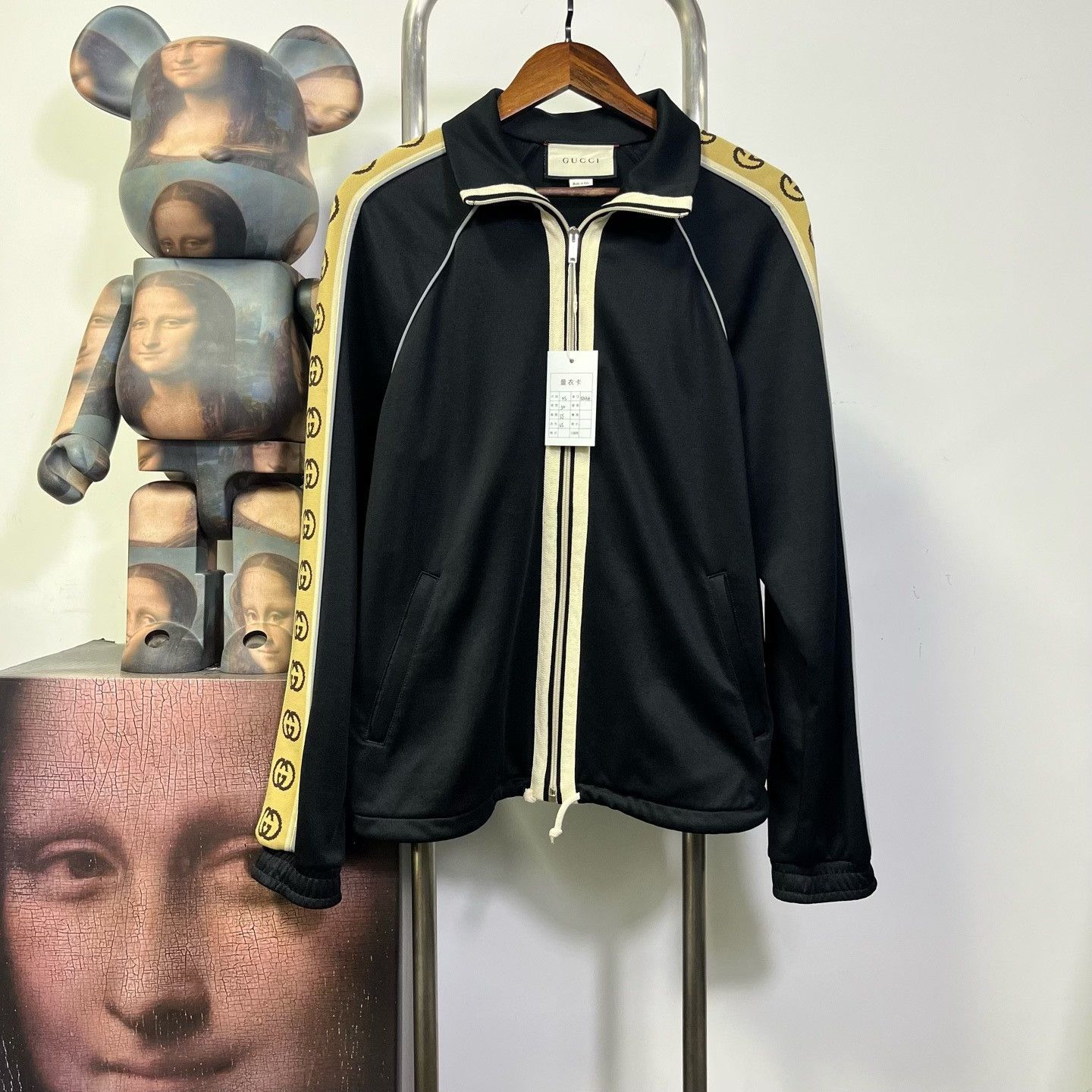 Gucci Gucci Light Jacket xs Men Size US XS / EU 42 / 0 - 1 Thumbnail
