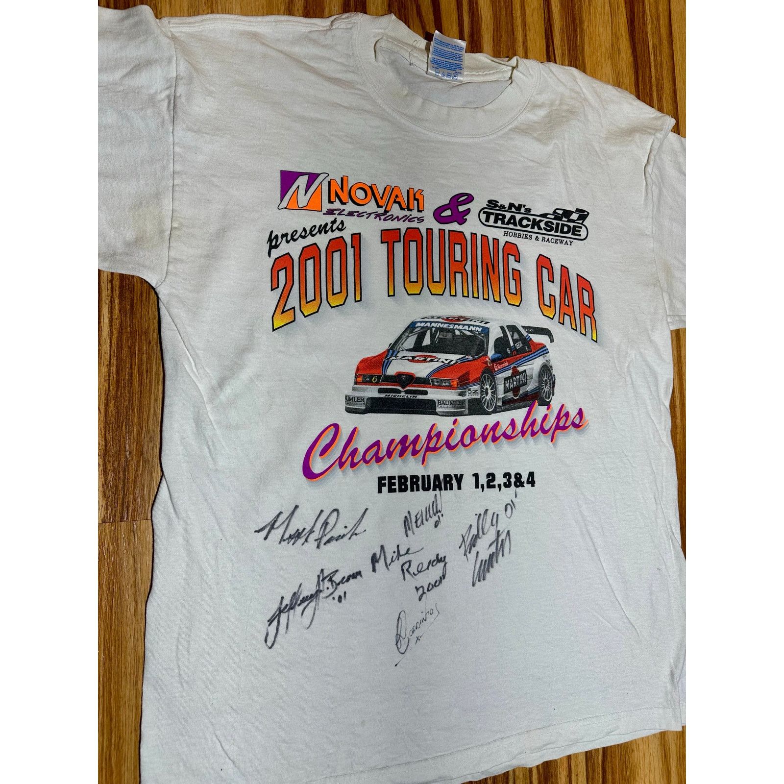 Gildan Vintage 2001 Touring Car Championship Size US L / EU 52-54 / 3 - 4 Thumbnail