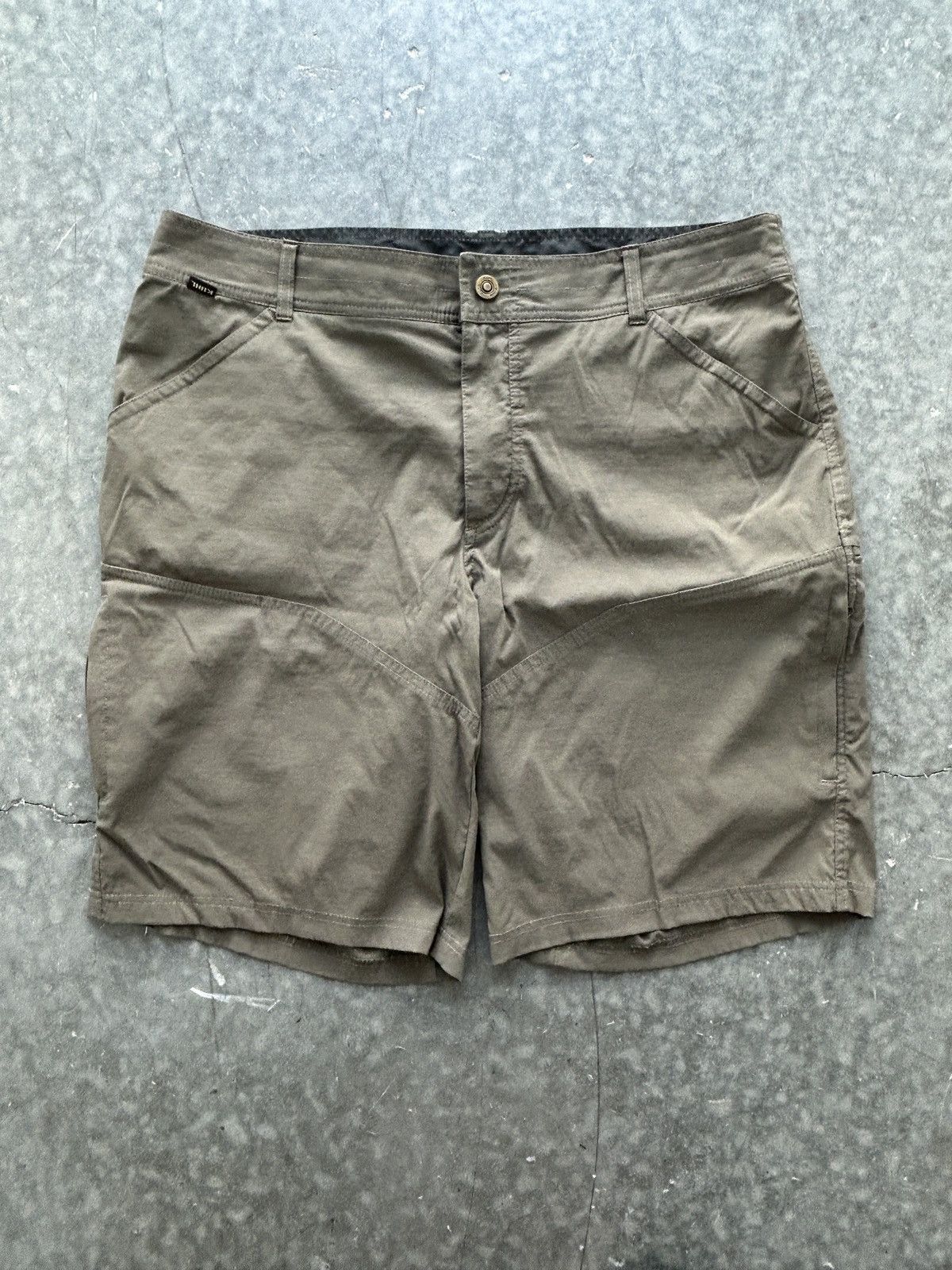 Kuhl Vintage Y2K Kuhl Nylon Hiking Shorts Size US 38 / EU 54 - 1 Thumbnail