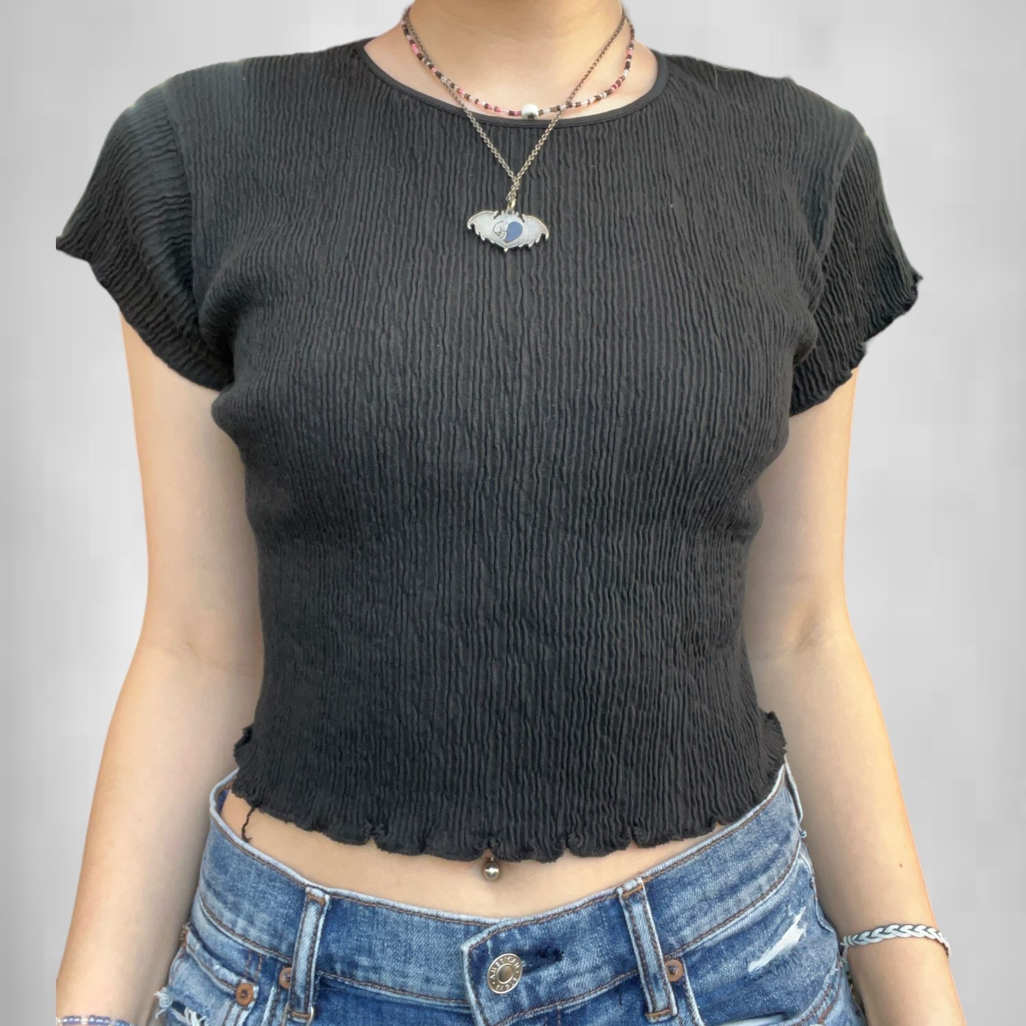 Vintage Vintage Y2K Scrunch Detail Crop Top Size S / US 4 / IT 40 - 1 Thumbnail