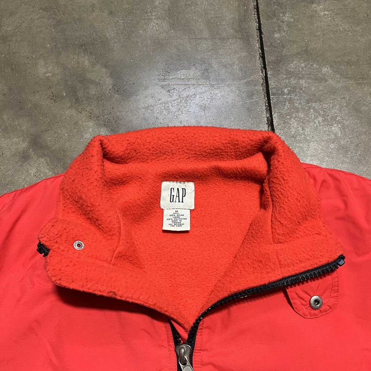 Gap Vintage GAP Puffer Jacket Lightweight Fleece Lined Gorpcore Size US M / EU 48-50 / 2 - 4 Thumbnail