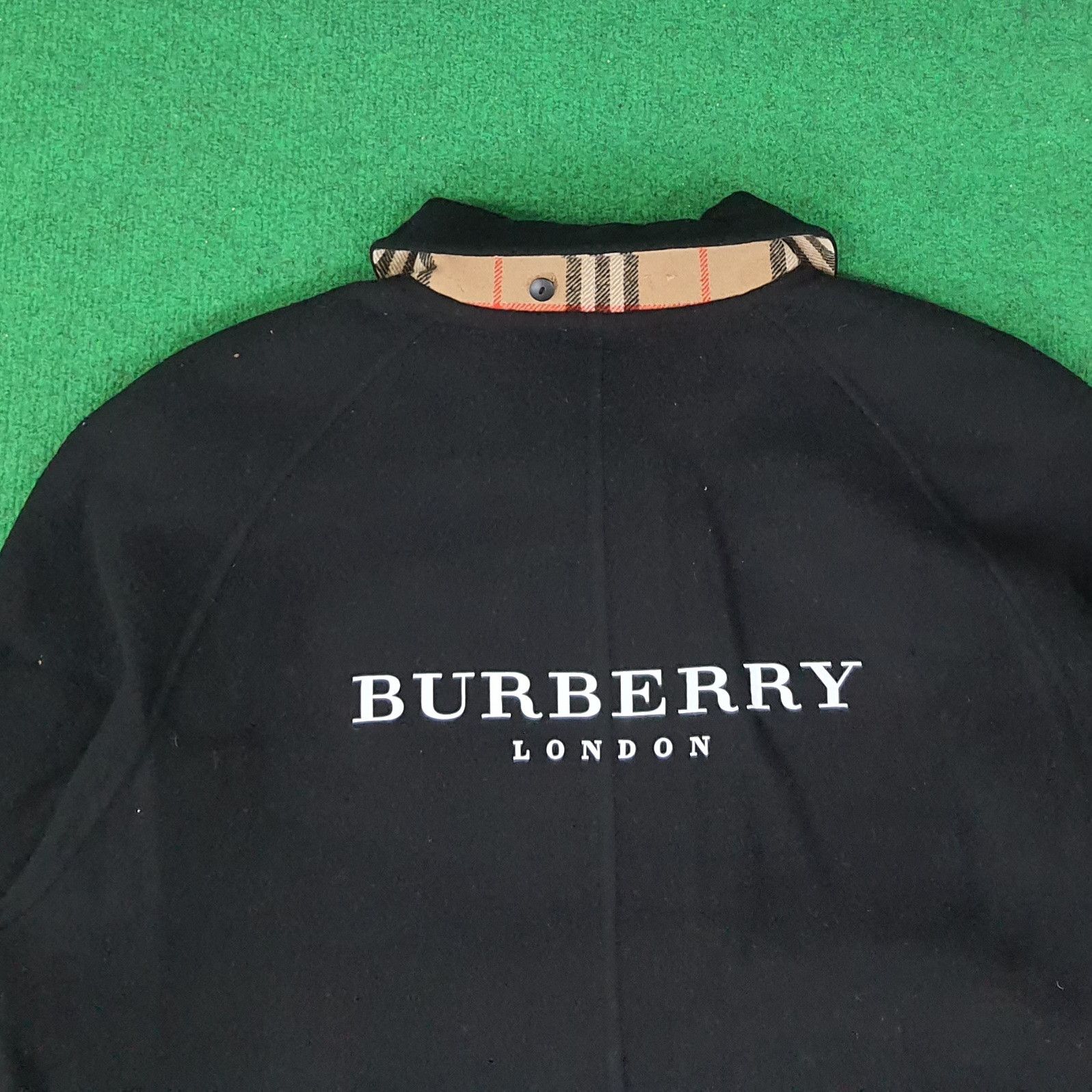 Burberry Vintage Burberrys' Nova Check Custom Logo Jacket C245N7 Size US L / EU 52-54 / 3 - 2 Thumbnail
