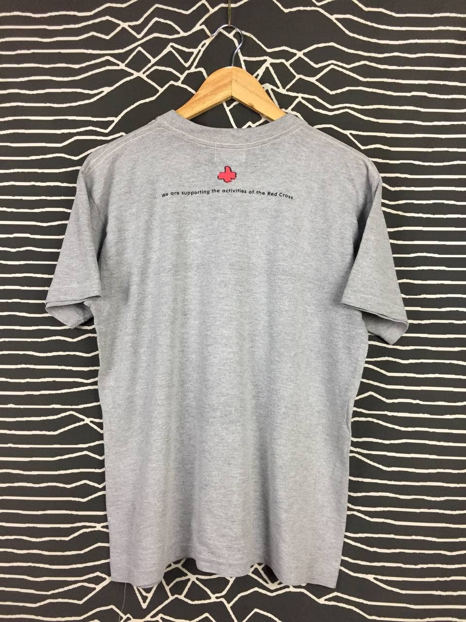 Japanese Brand × Vintage Vtg 90s Jentle For The Red Cross Single Stitch Tee Size US M / EU 48-50 / 2 - 7 Thumbnail