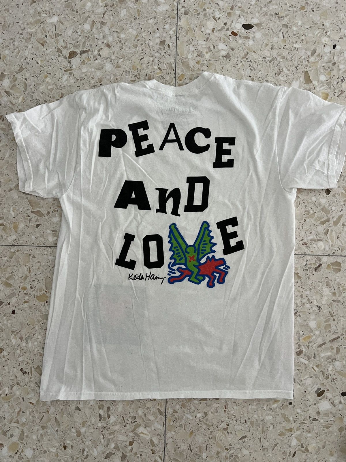 Keith Haring Keith Haring Peace and Love Heart Bat Dog Art Spellout Size US L / EU 52-54 / 3 - 3 Thumbnail